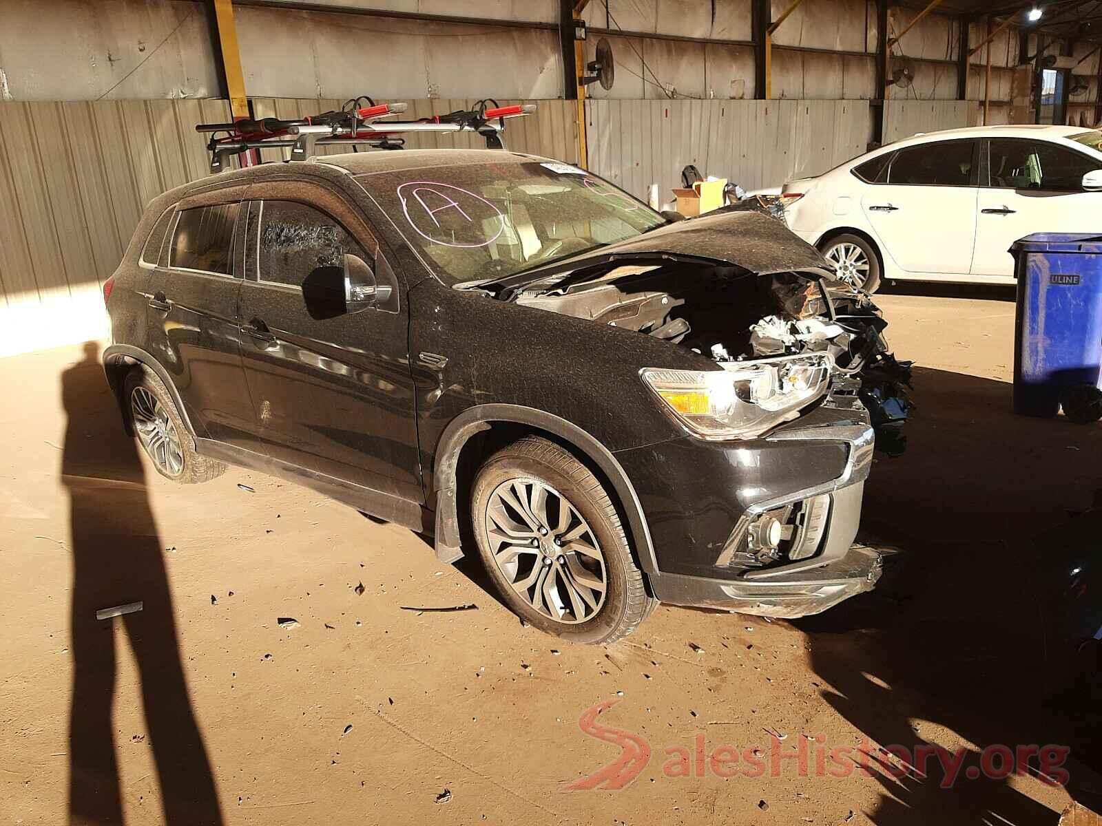 JA4AP3AU9JU018097 2018 MITSUBISHI OUTLANDER