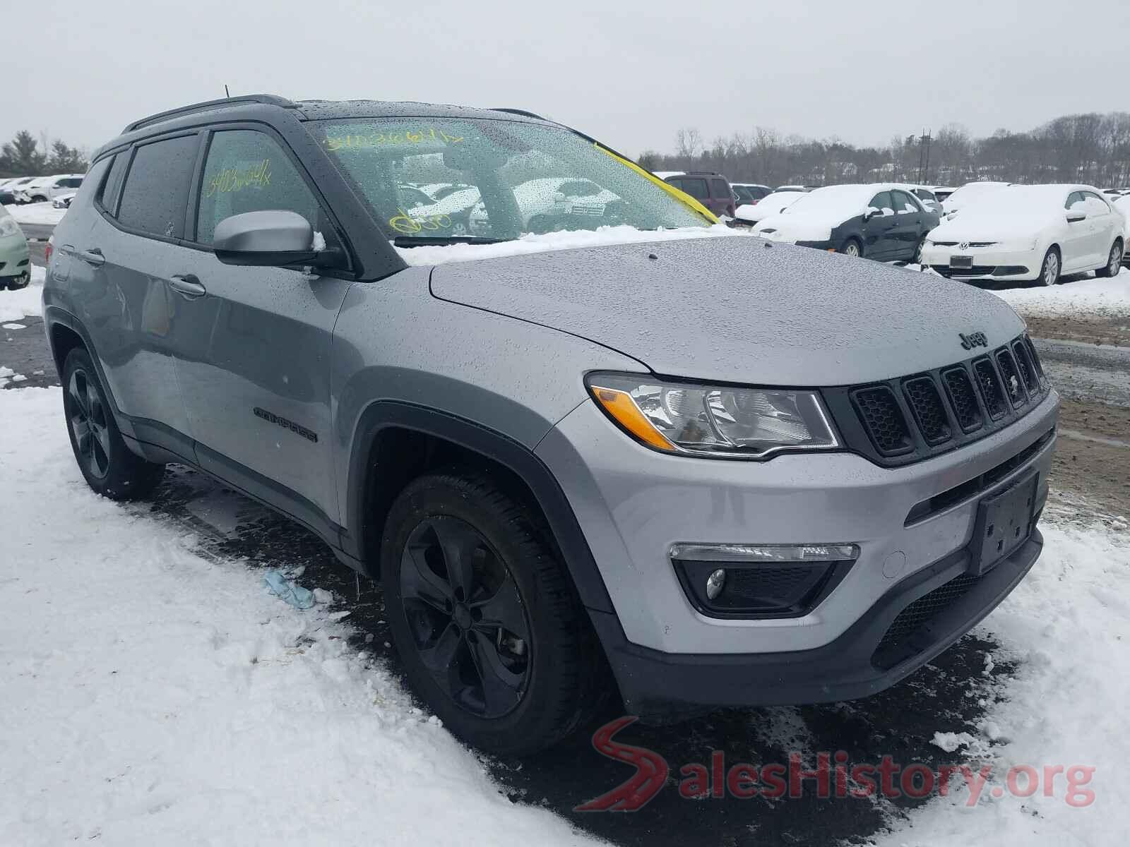 3C4NJDBB9JT432583 2018 JEEP COMPASS