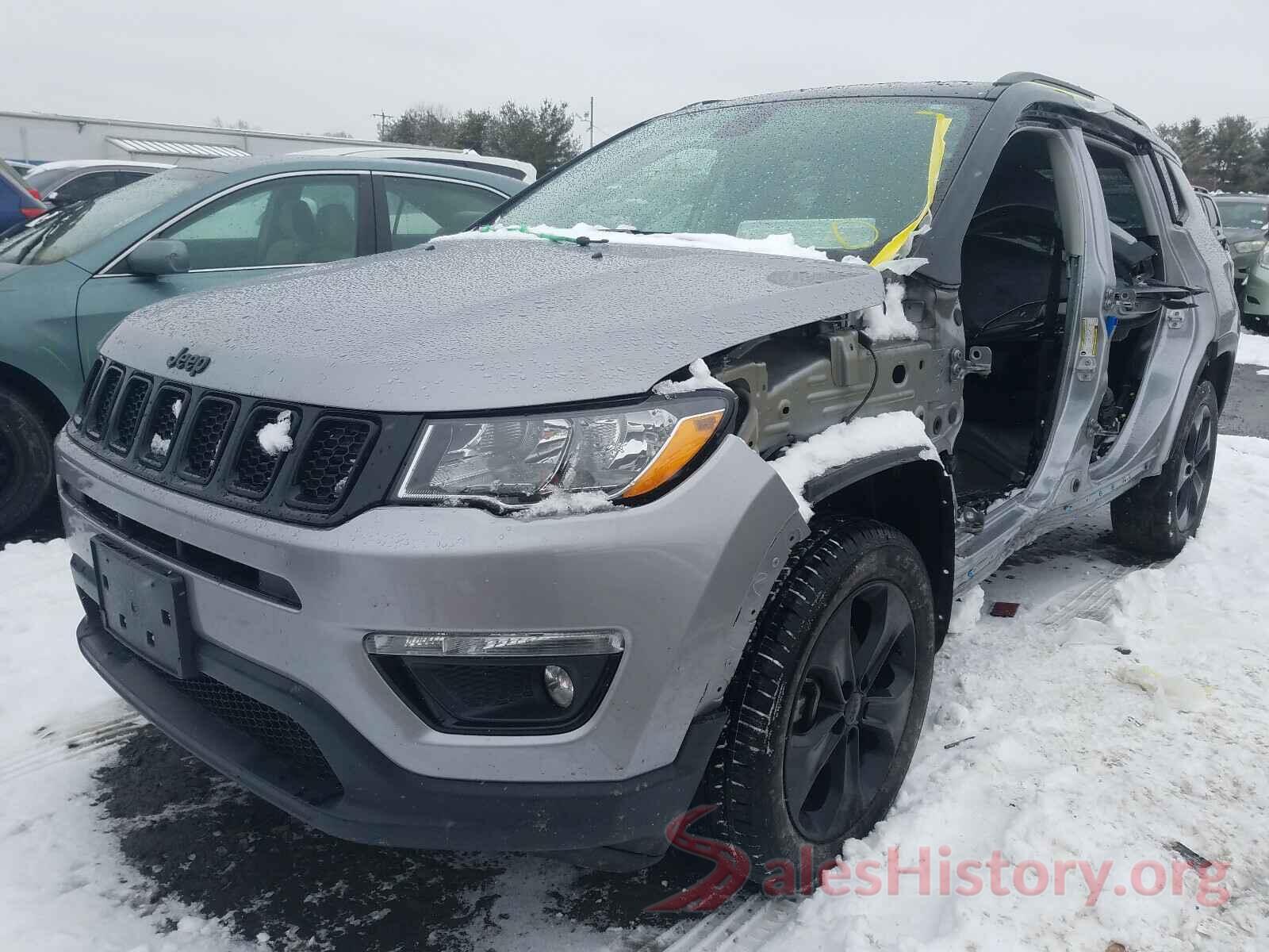 3C4NJDBB9JT432583 2018 JEEP COMPASS