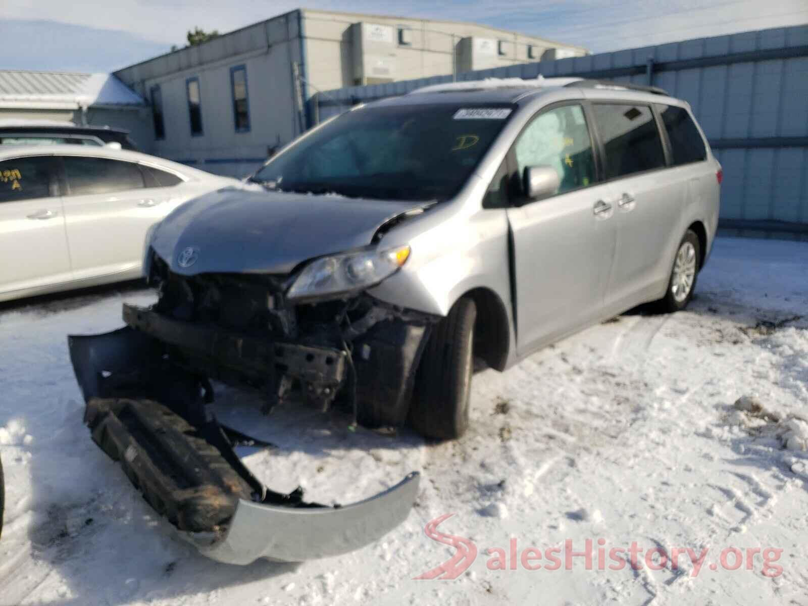 5TDYZ3DC6HS877339 2017 TOYOTA SIENNA