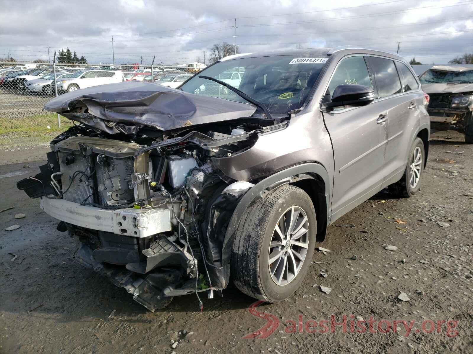 5TDJZRFH8KS569741 2019 TOYOTA HIGHLANDER