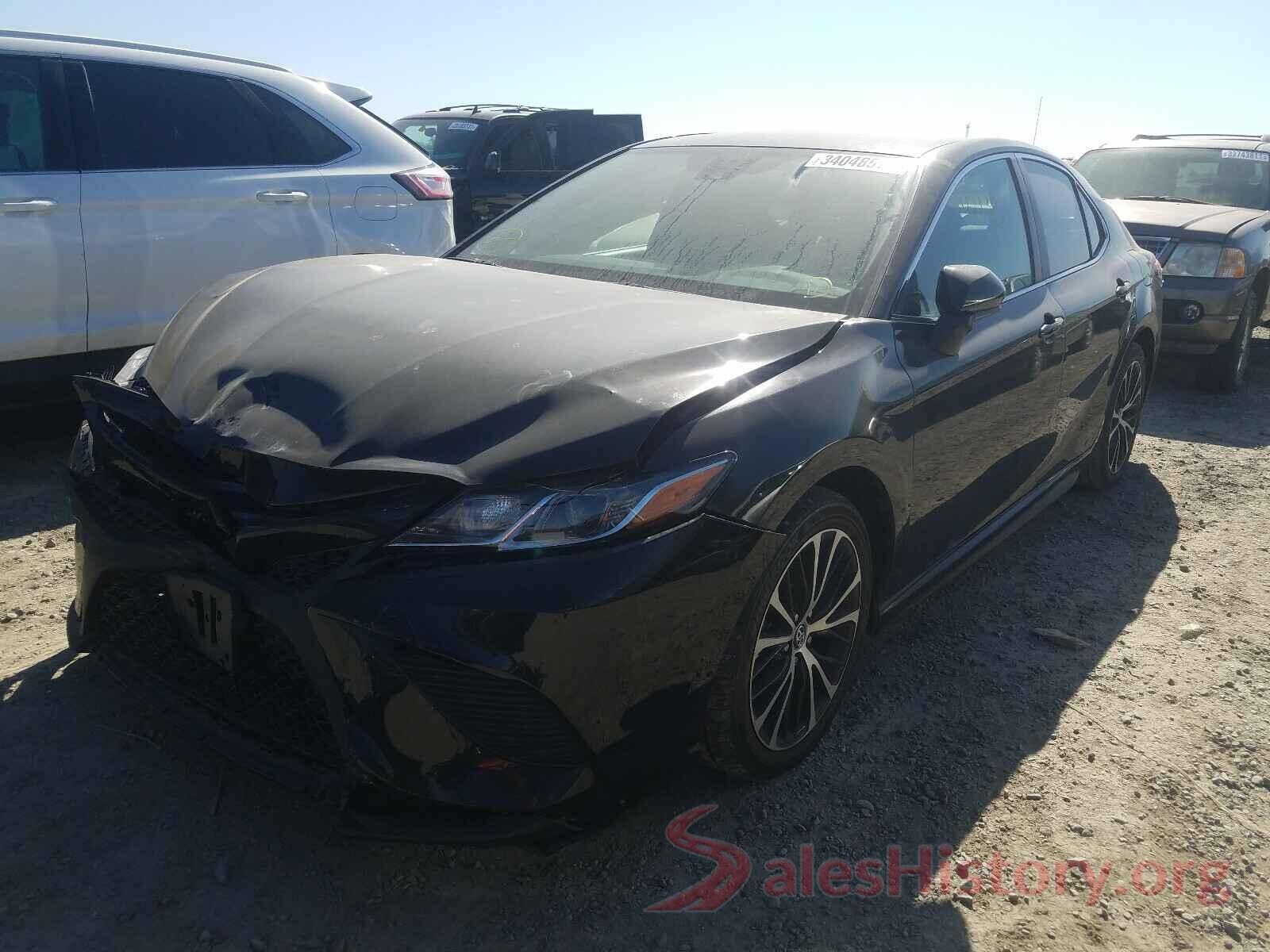 4T1B11HK5KU757582 2019 TOYOTA CAMRY