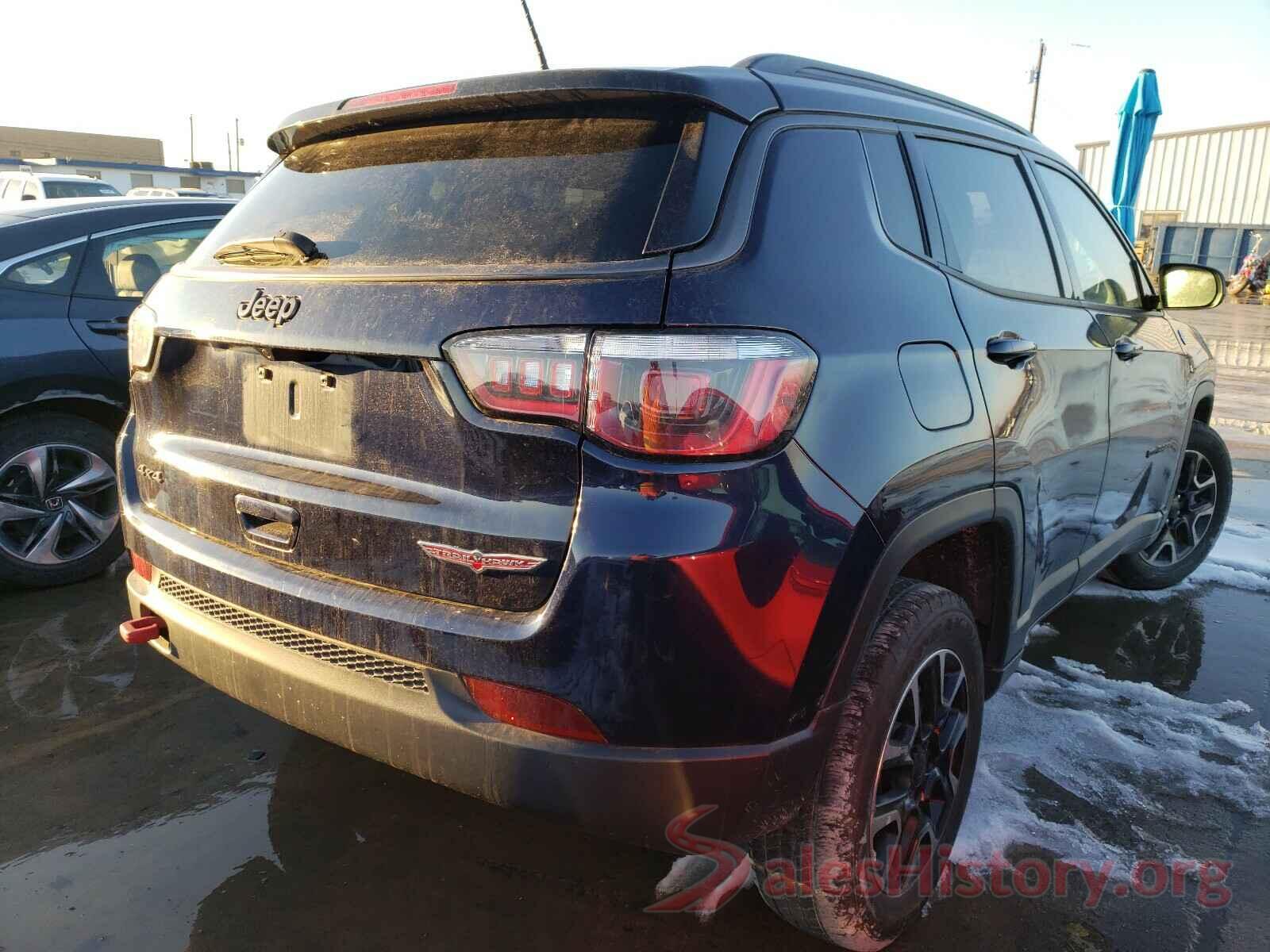 3C4NJDDB2KT739981 2019 JEEP COMPASS