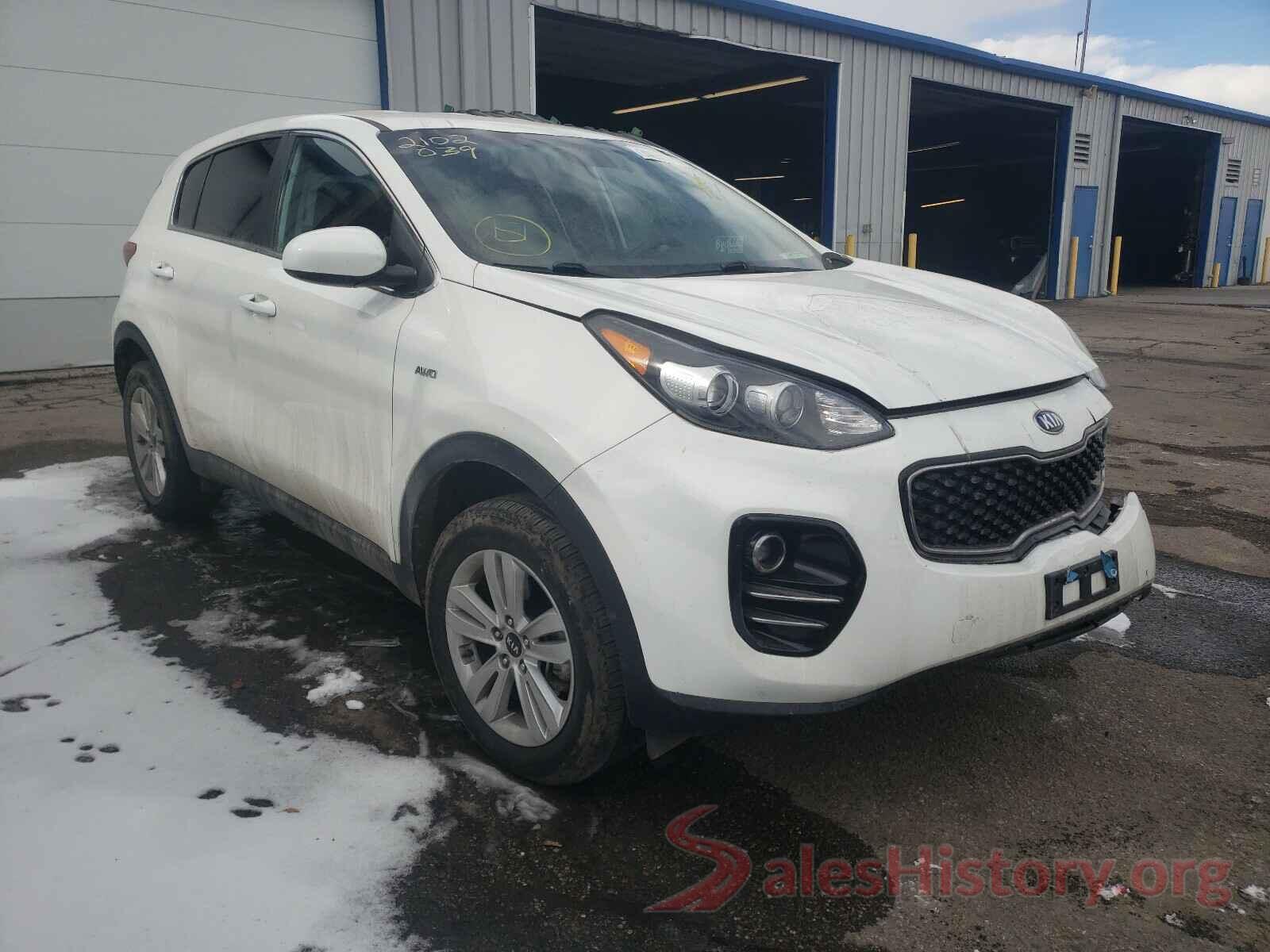 KNDPMCAC1K7617687 2019 KIA SPORTAGE