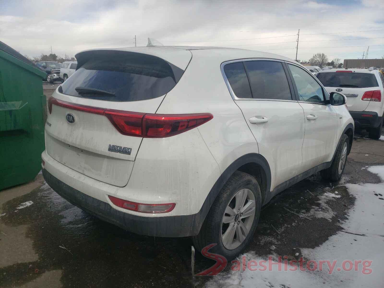 KNDPMCAC1K7617687 2019 KIA SPORTAGE