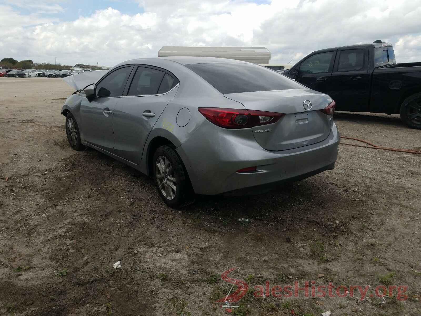 JM1BM1U7XG1303477 2016 MAZDA 3