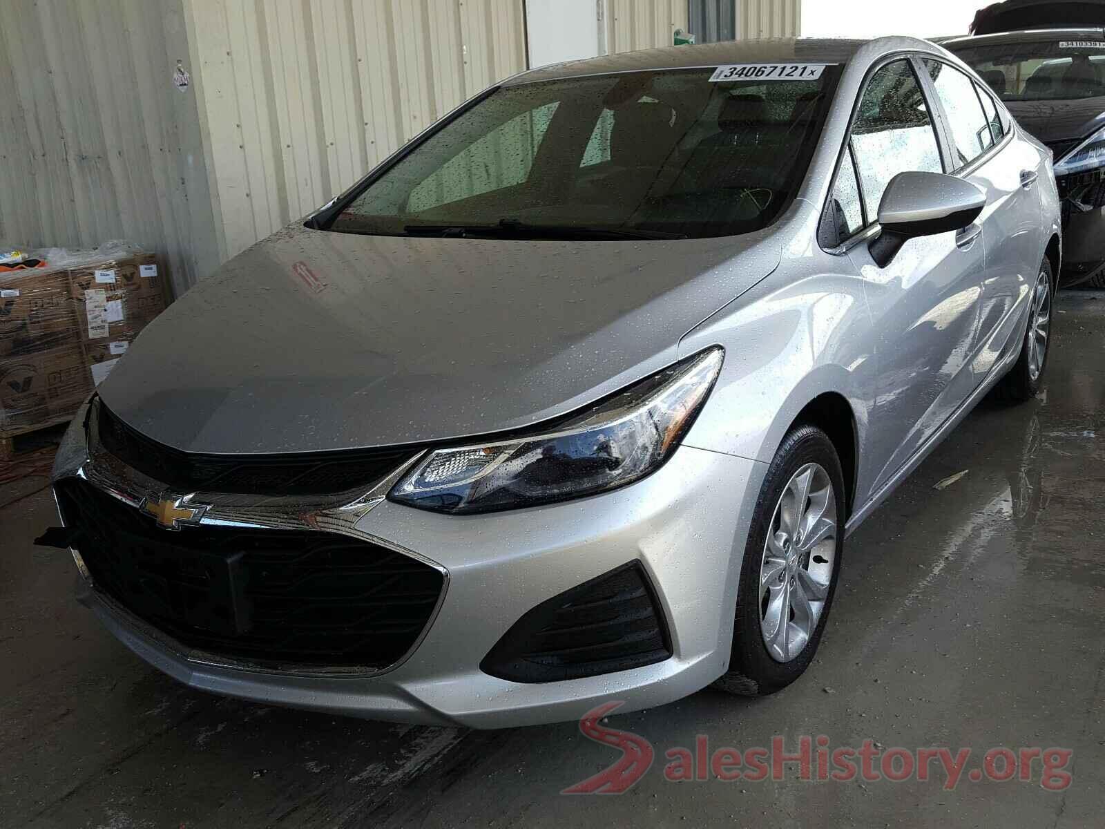 1G1BE5SM8K7140310 2019 CHEVROLET CRUZE