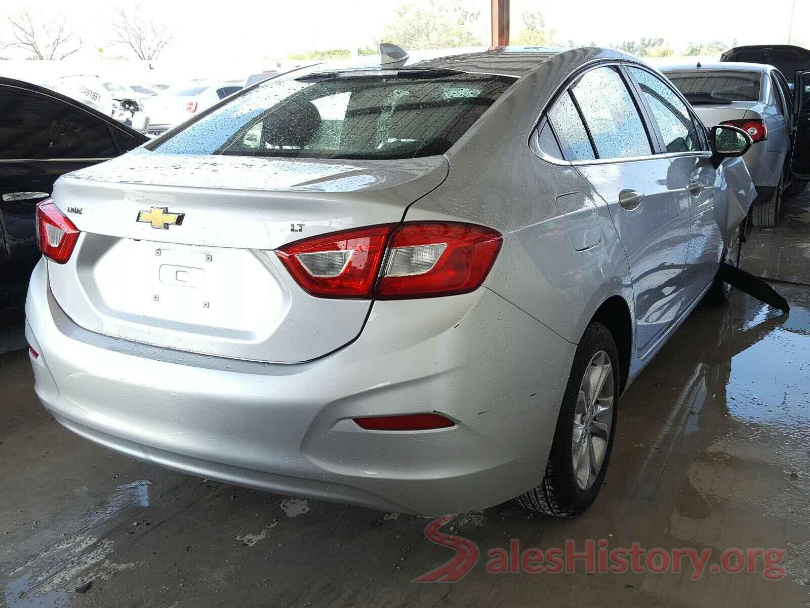 1G1BE5SM8K7140310 2019 CHEVROLET CRUZE