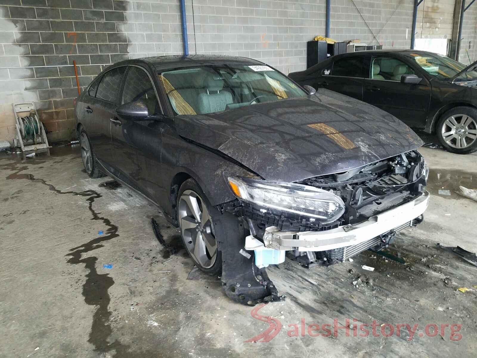 1HGCV1F92JA036392 2018 HONDA ACCORD