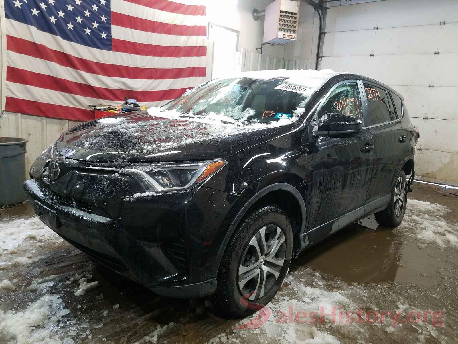 2T3BFREV1JW738807 2018 TOYOTA RAV4