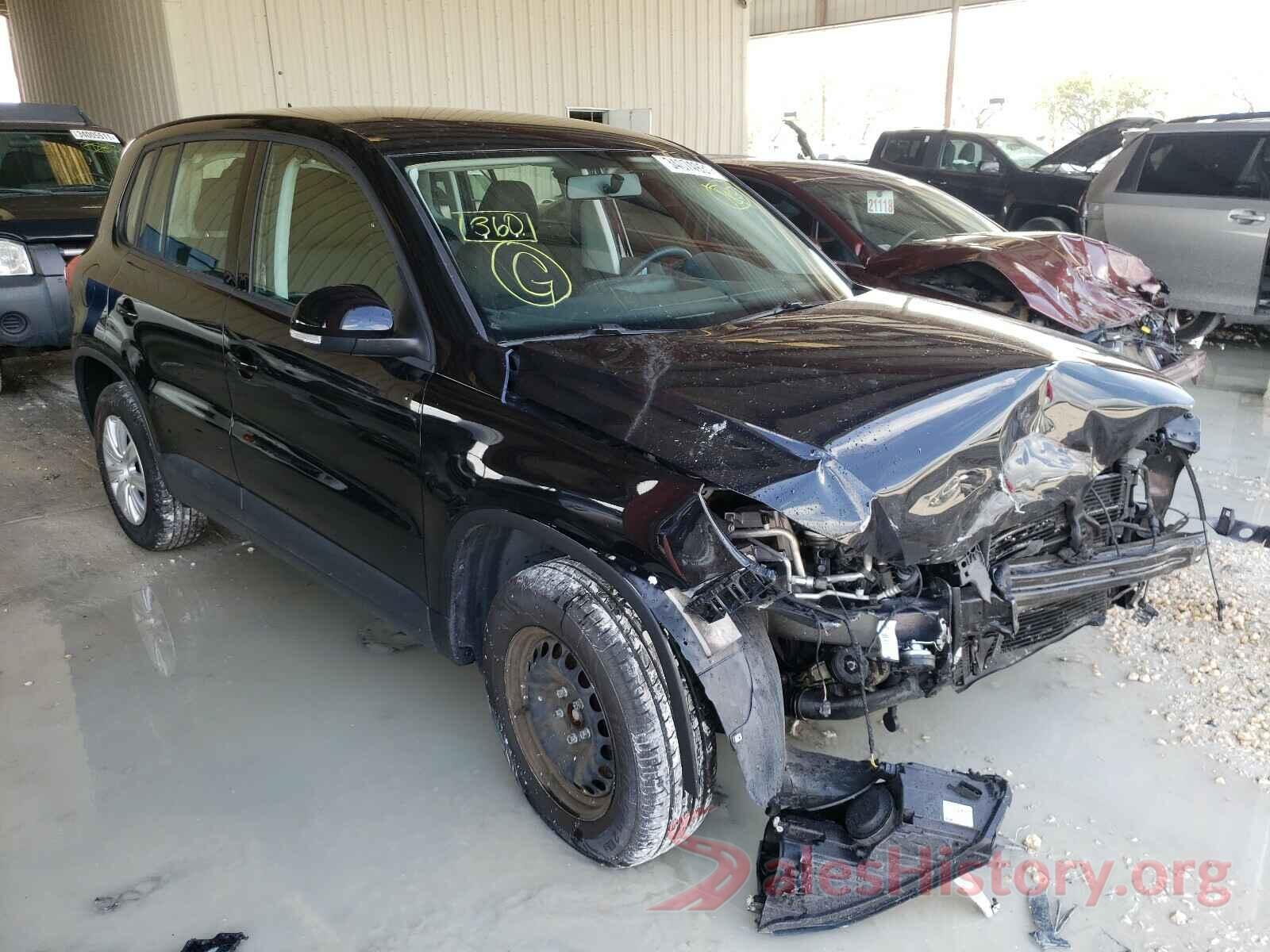 WVGAV7AX1HK047611 2017 VOLKSWAGEN TIGUAN