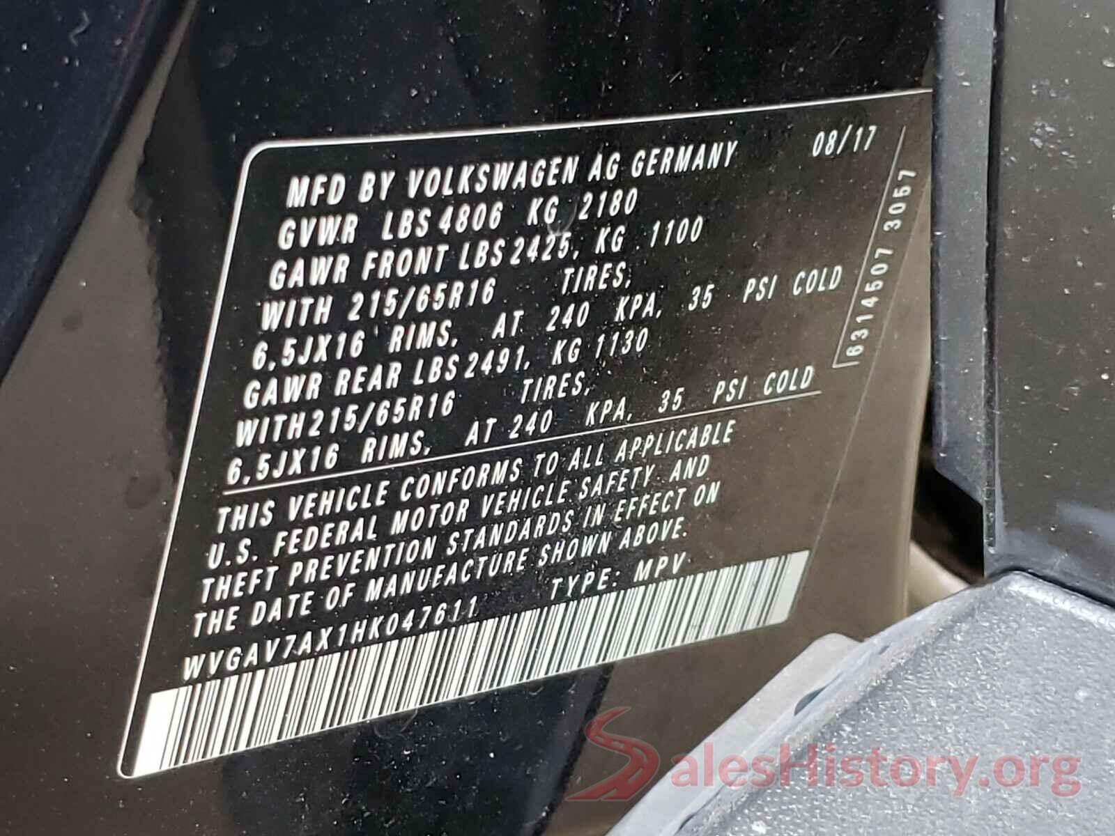 WVGAV7AX1HK047611 2017 VOLKSWAGEN TIGUAN