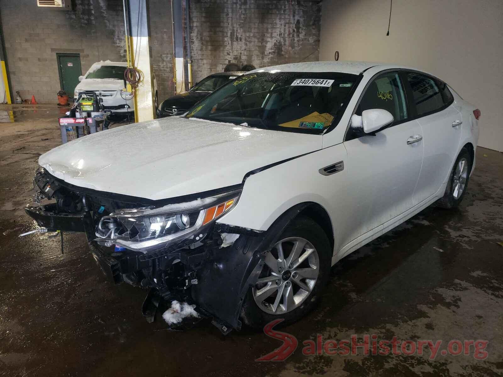 KNAGT4L37H5179233 2017 KIA OPTIMA