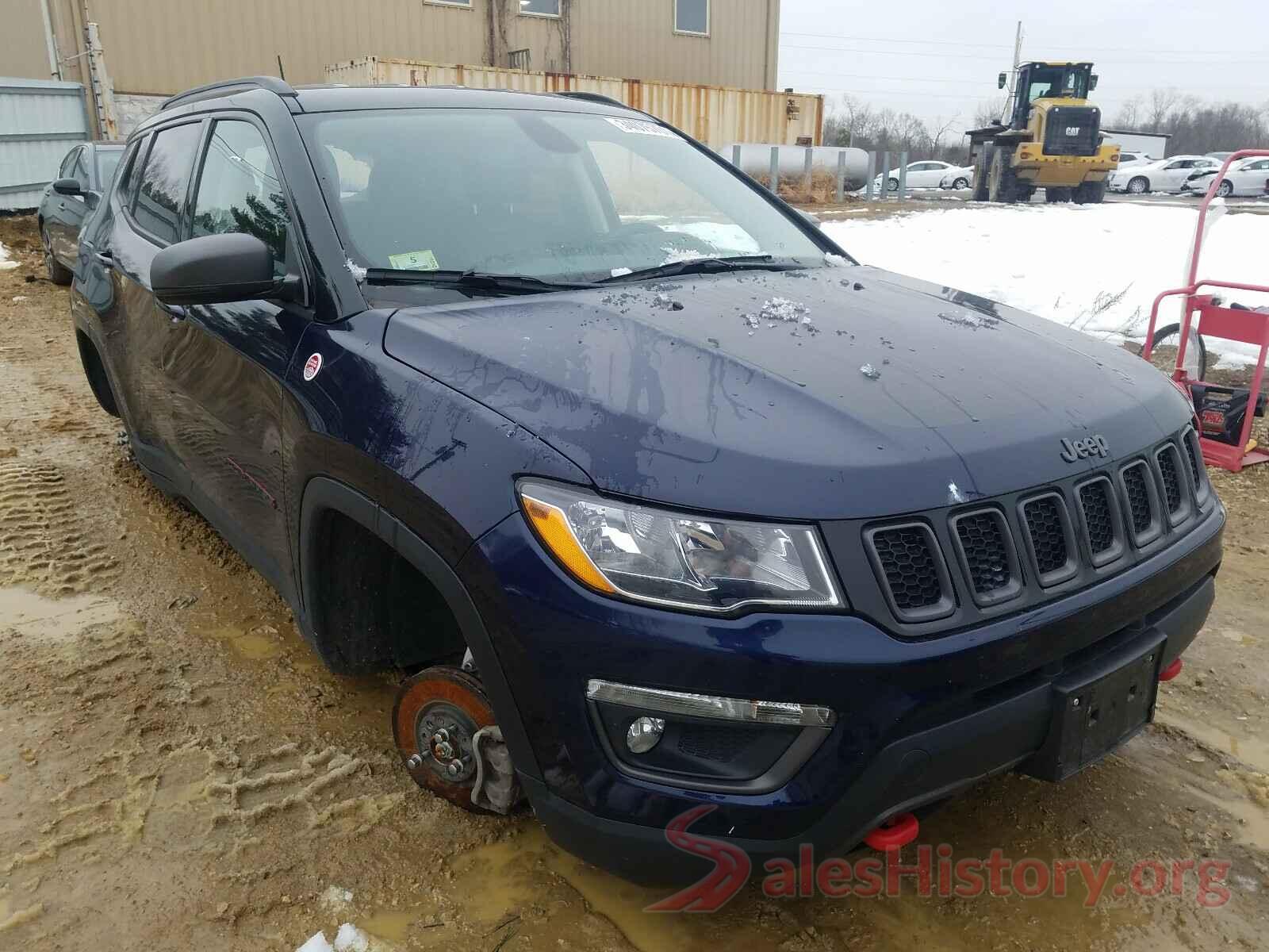 3C4NJDDB4KT752540 2019 JEEP COMPASS