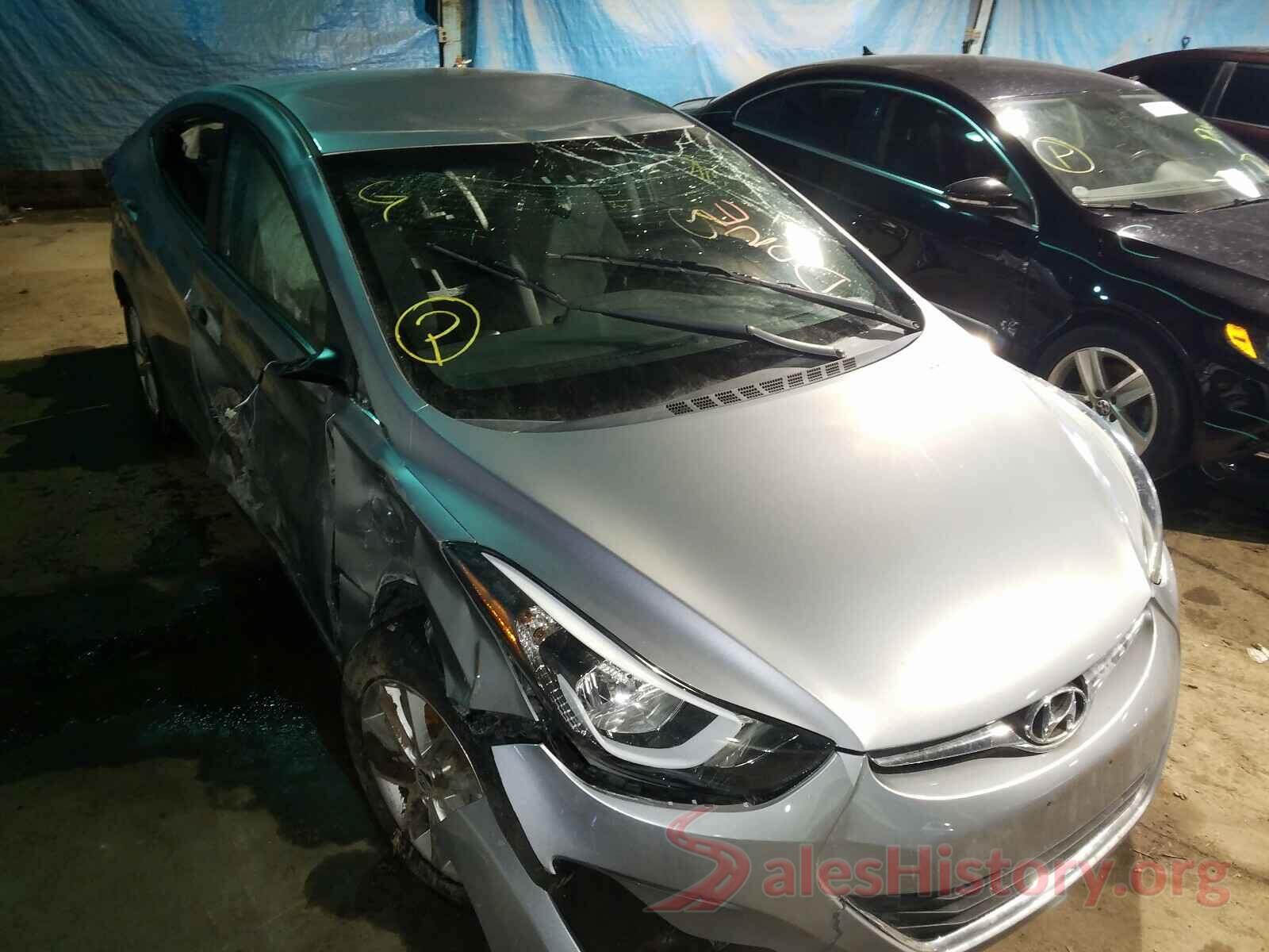 5NPDH4AE1GH722800 2016 HYUNDAI ELANTRA