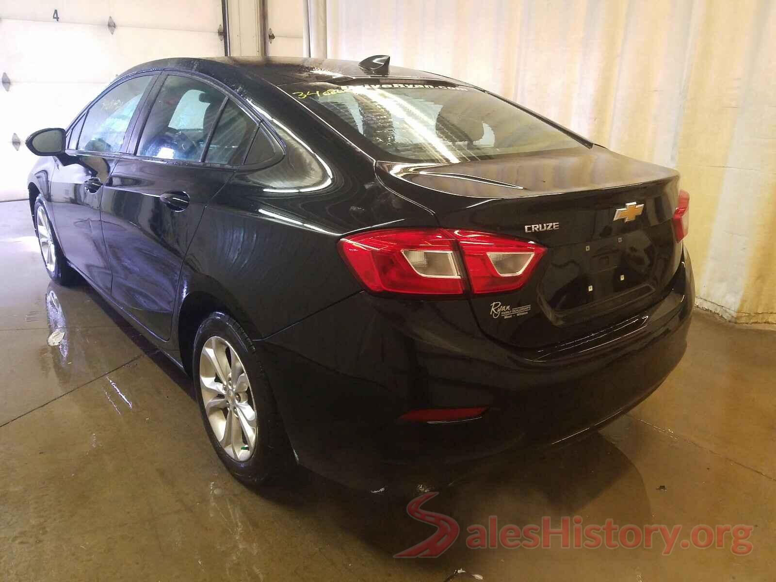 1G1BC5SM8K7103683 2019 CHEVROLET CRUZE