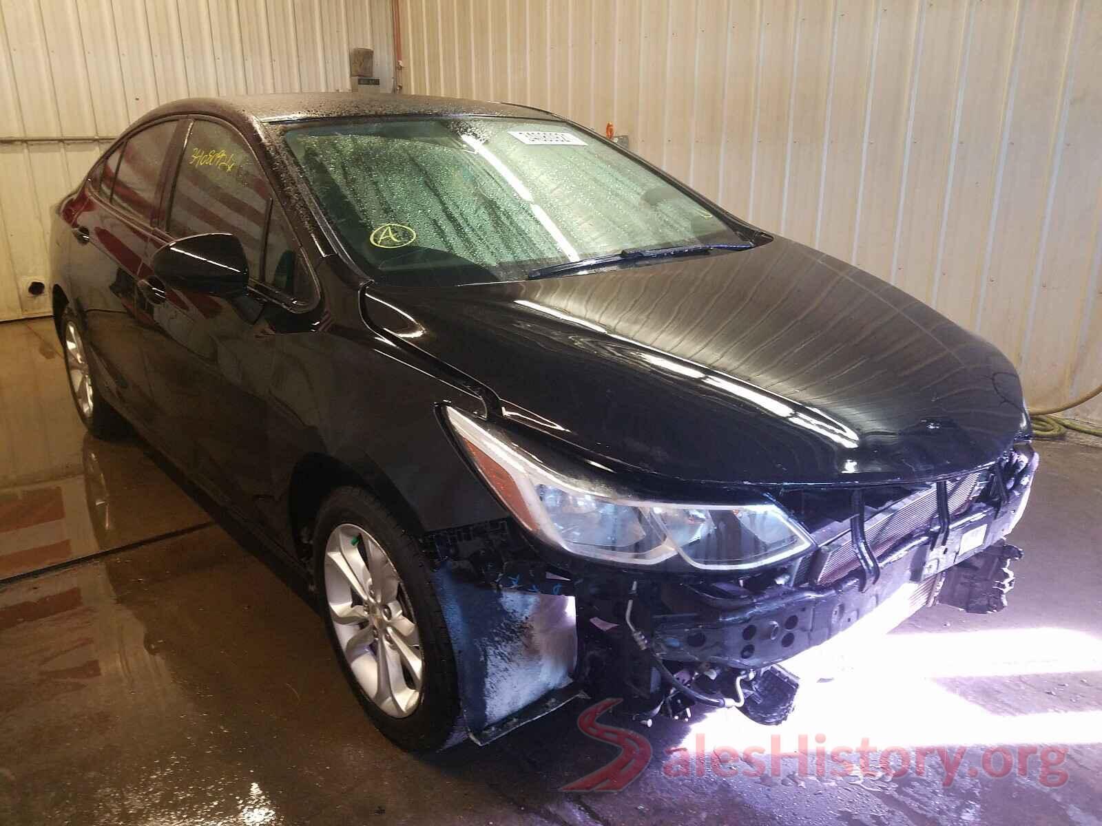 1G1BC5SM8K7103683 2019 CHEVROLET CRUZE