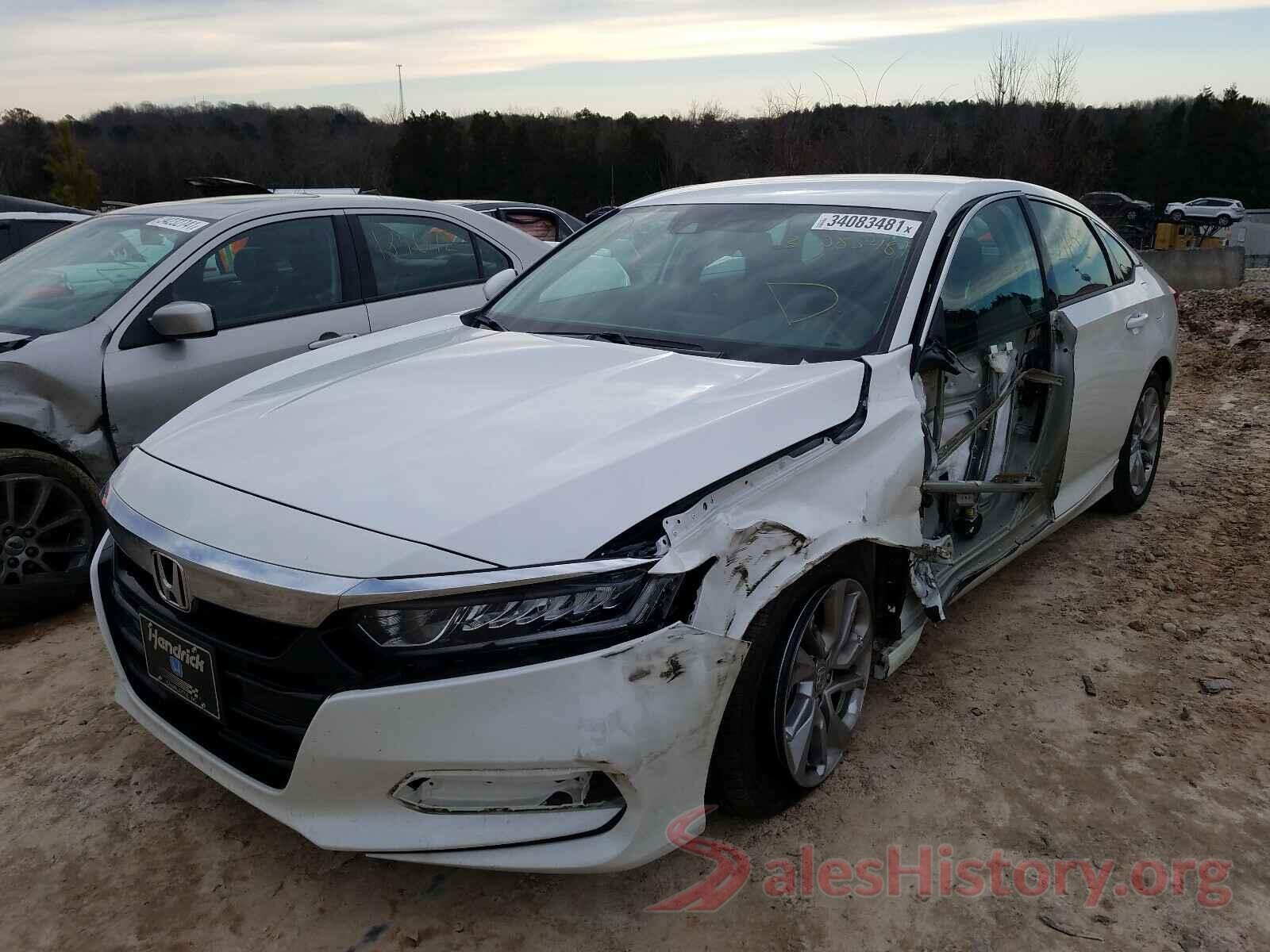 1HGCV1F12KA172923 2019 HONDA ACCORD