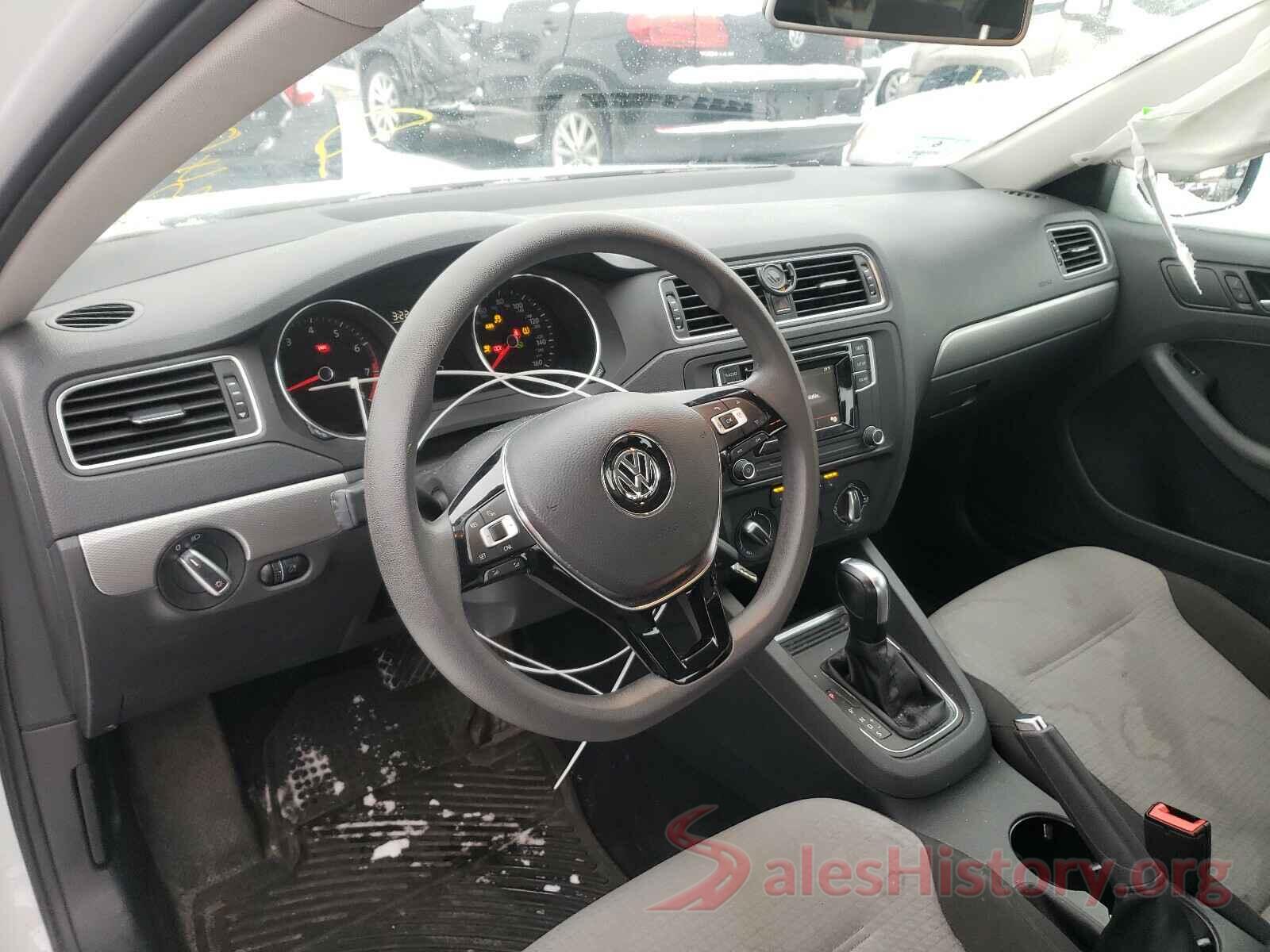 3VW2B7AJ7HM240994 2017 VOLKSWAGEN JETTA