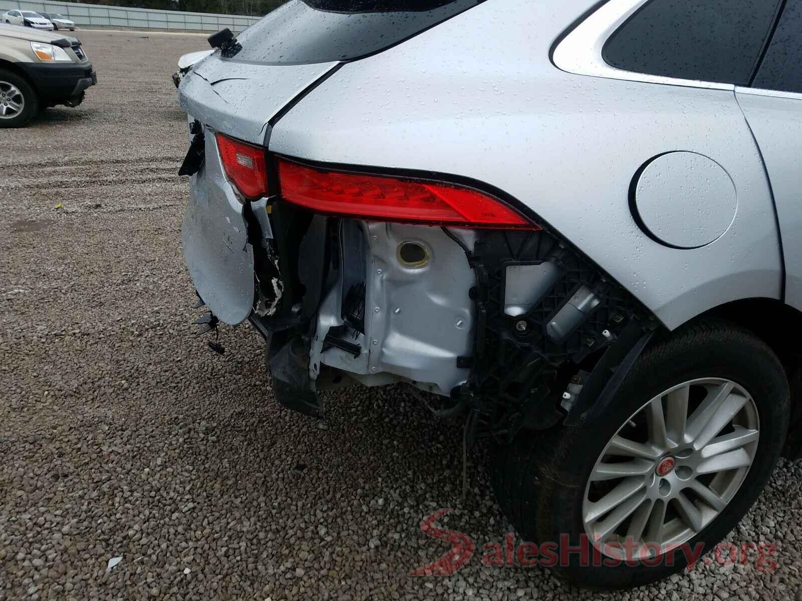 SADCK2FN1JA253737 2018 JAGUAR F-PACE