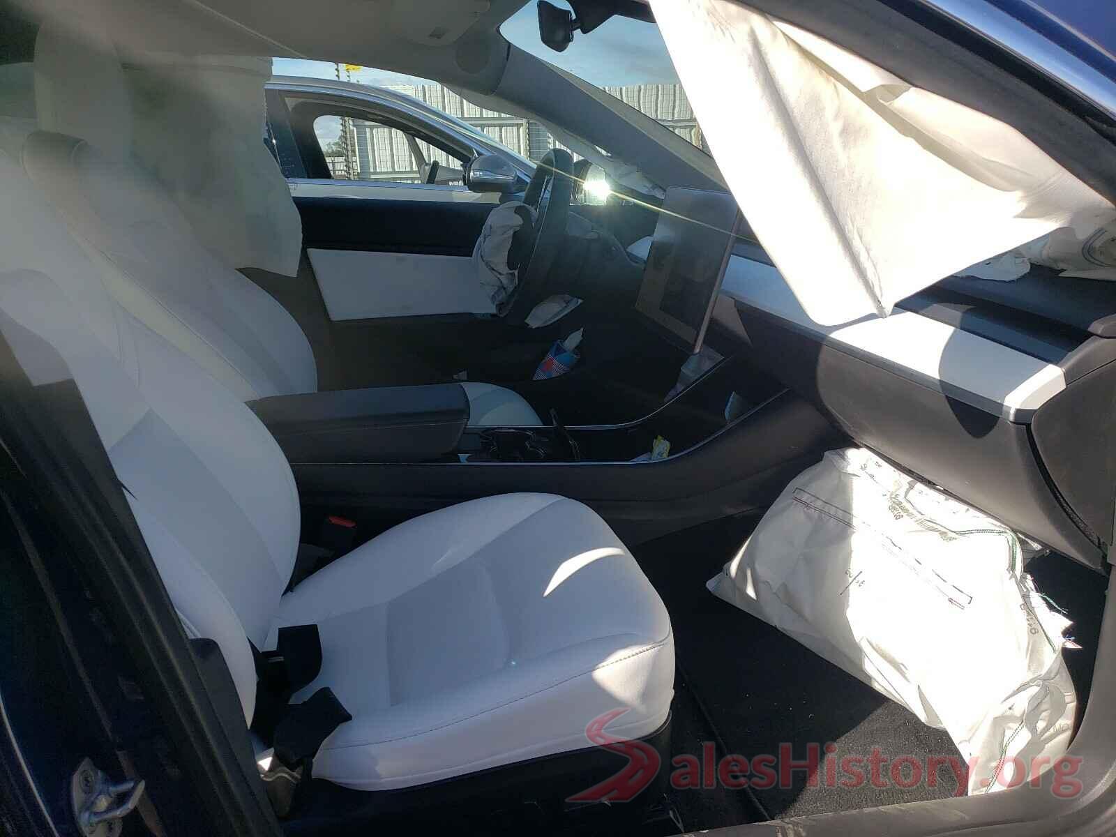 5YJ3E1EBXKF195110 2019 TESLA MODEL 3