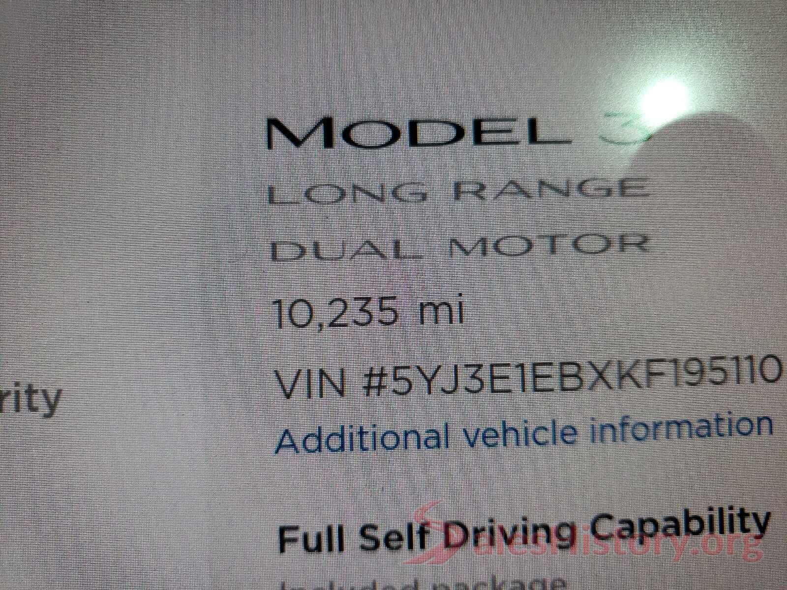 5YJ3E1EBXKF195110 2019 TESLA MODEL 3