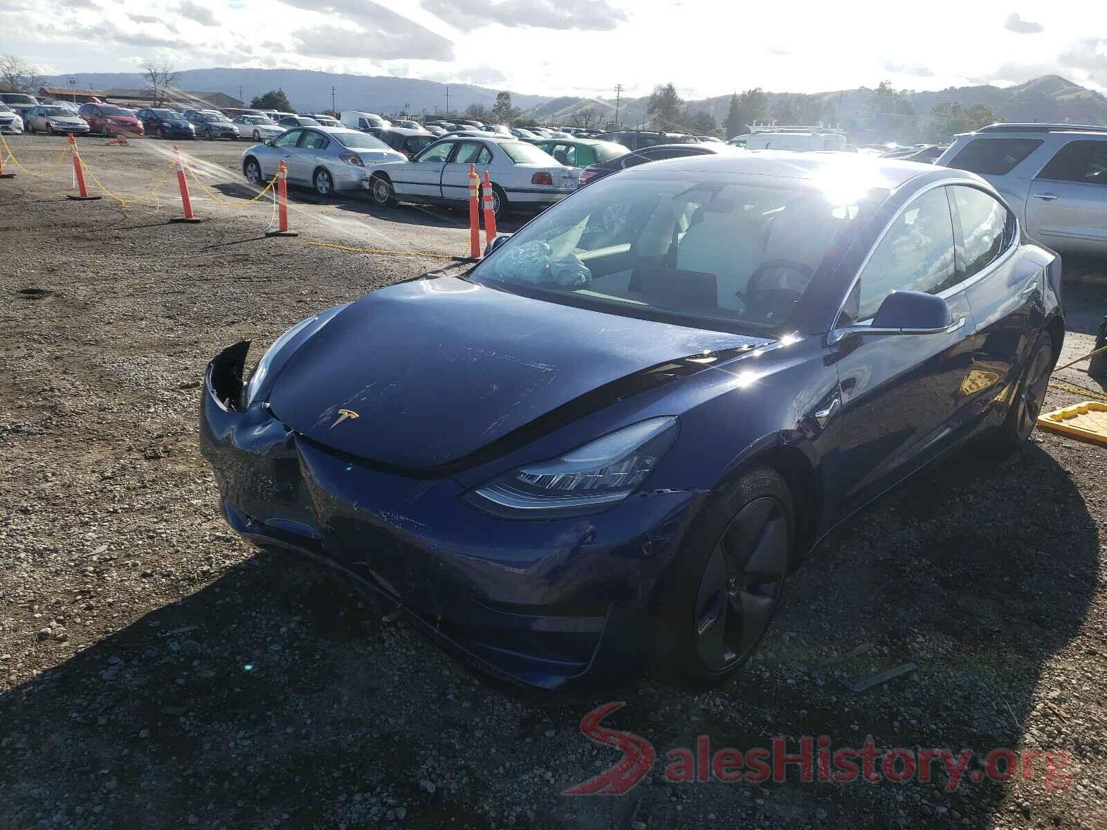 5YJ3E1EBXKF195110 2019 TESLA MODEL 3