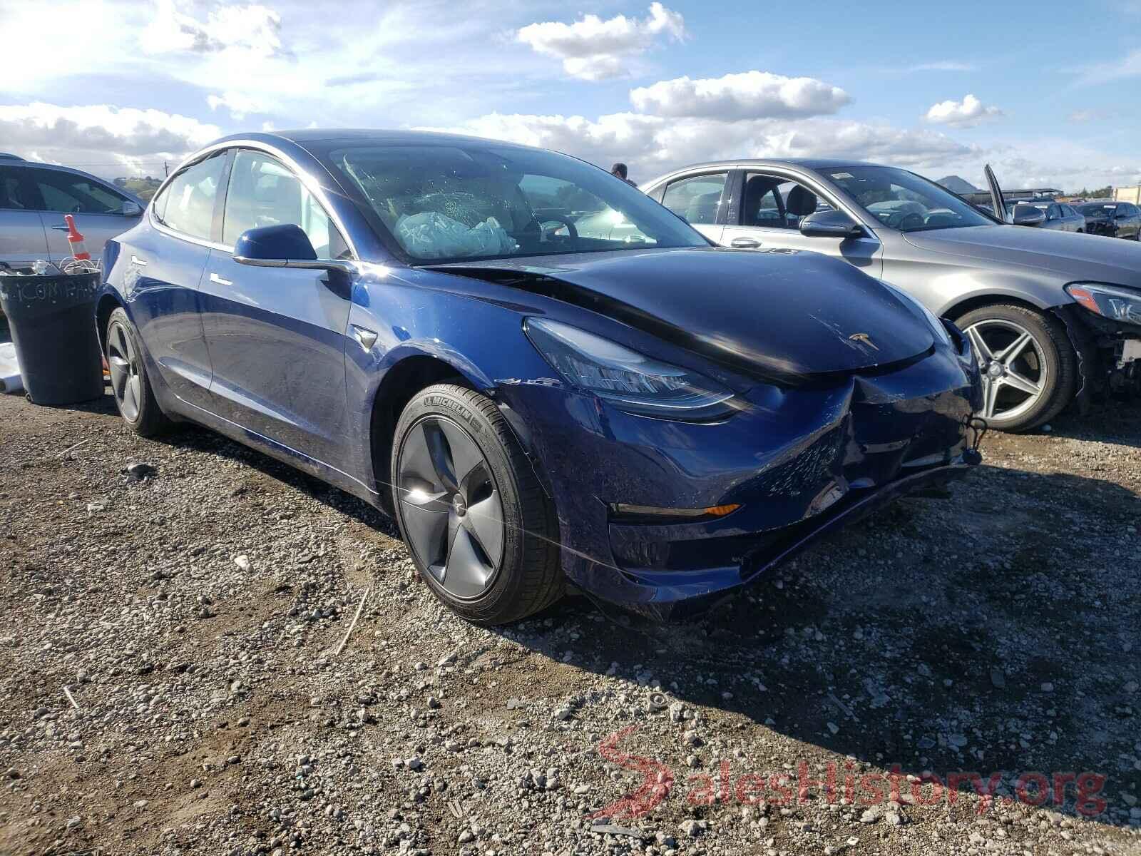 5YJ3E1EBXKF195110 2019 TESLA MODEL 3