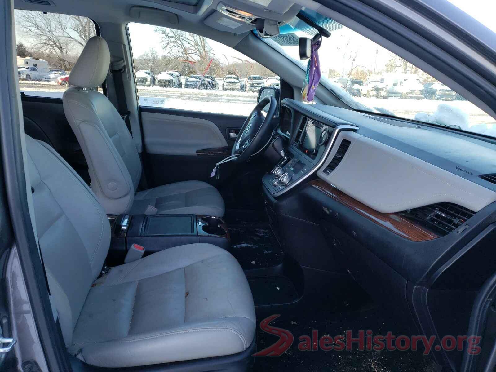 5TDYZ3DC3HS792989 2017 TOYOTA SIENNA