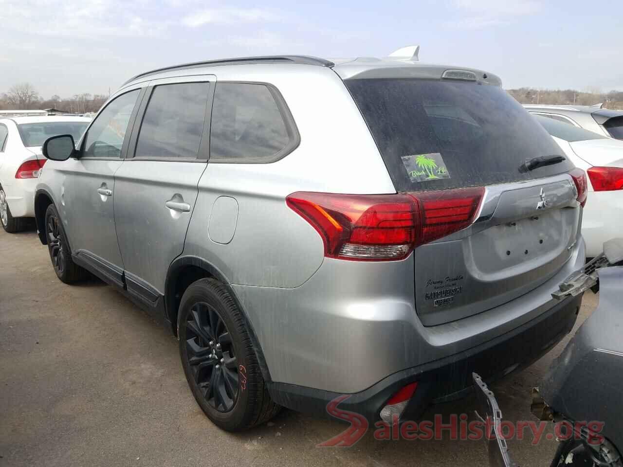 JA4AD3A36JZ060715 2018 MITSUBISHI OUTLANDER