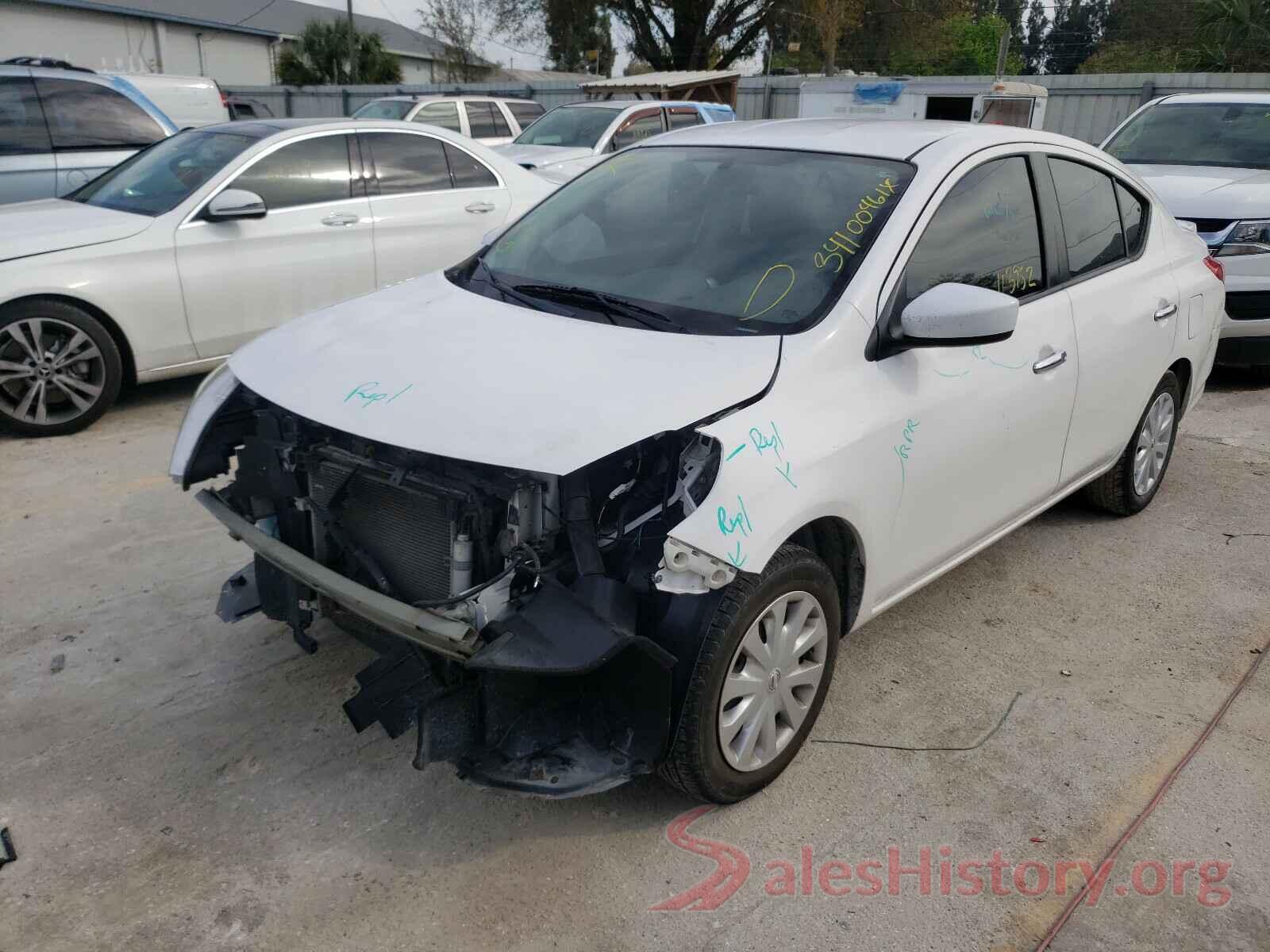 3N1CN7AP7HL815431 2017 NISSAN VERSA