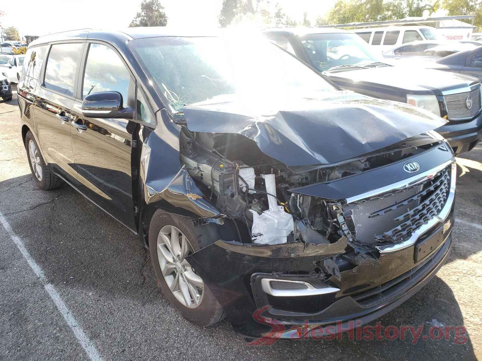 KNDMB5C13K6557496 2019 KIA SEDONA