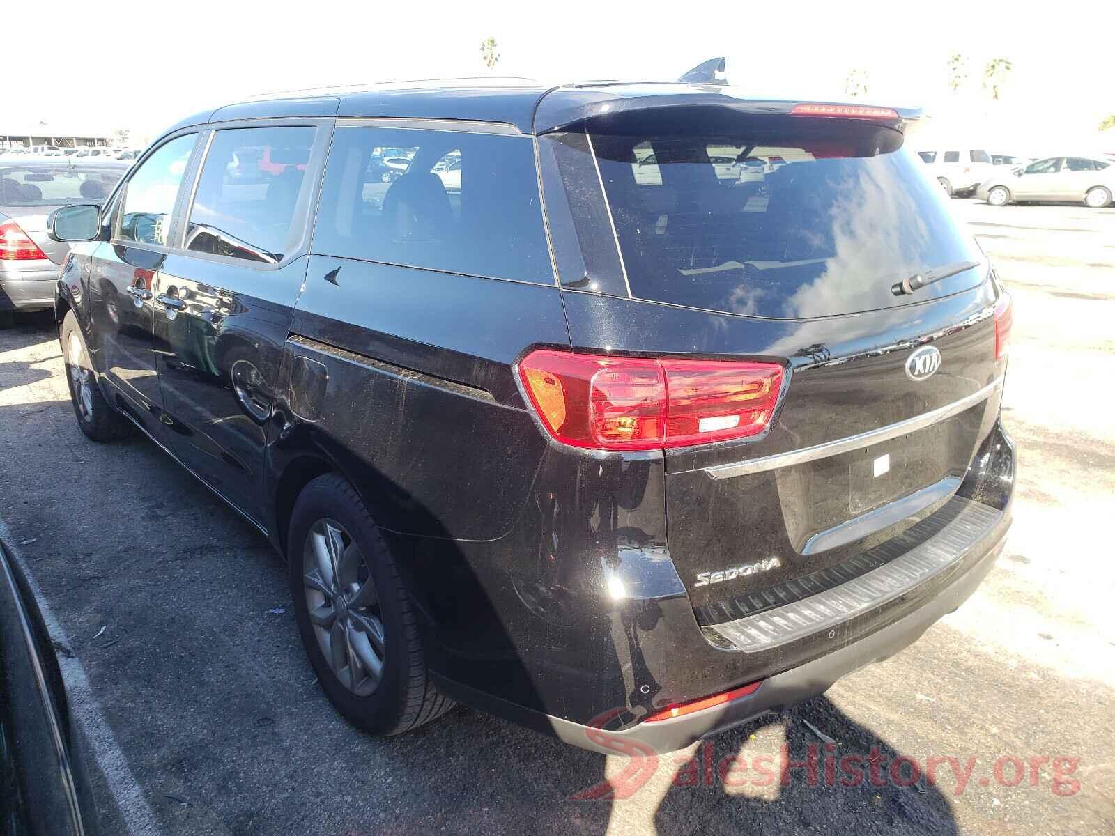 KNDMB5C13K6557496 2019 KIA SEDONA