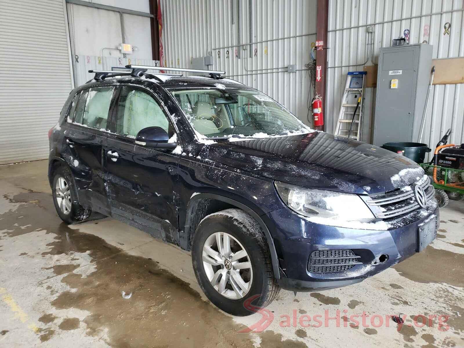 WVGAV7AX4GW610853 2016 VOLKSWAGEN TIGUAN