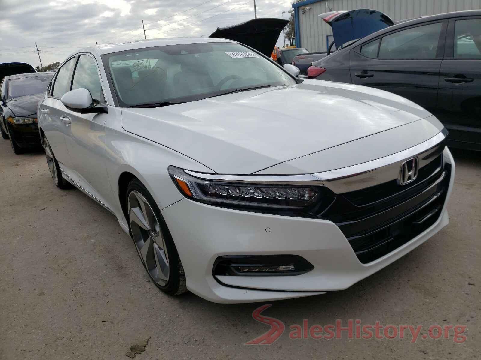 1HGCV1F93JA037292 2018 HONDA ACCORD