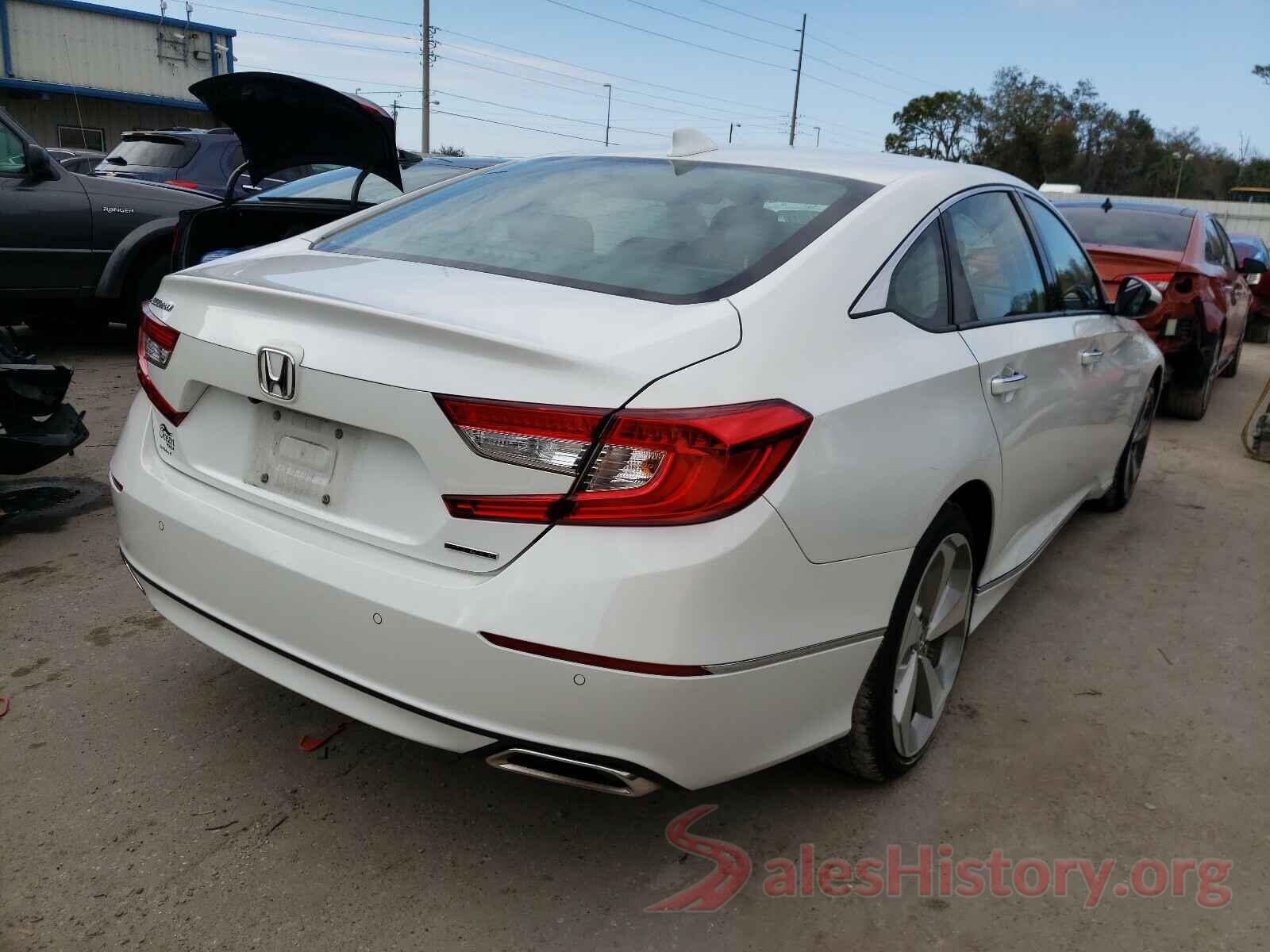 1HGCV1F93JA037292 2018 HONDA ACCORD