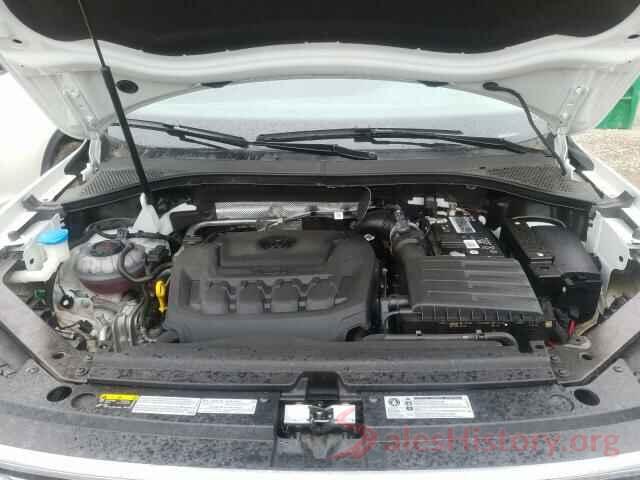 3VV4B7AX5KM078596 2019 VOLKSWAGEN TIGUAN