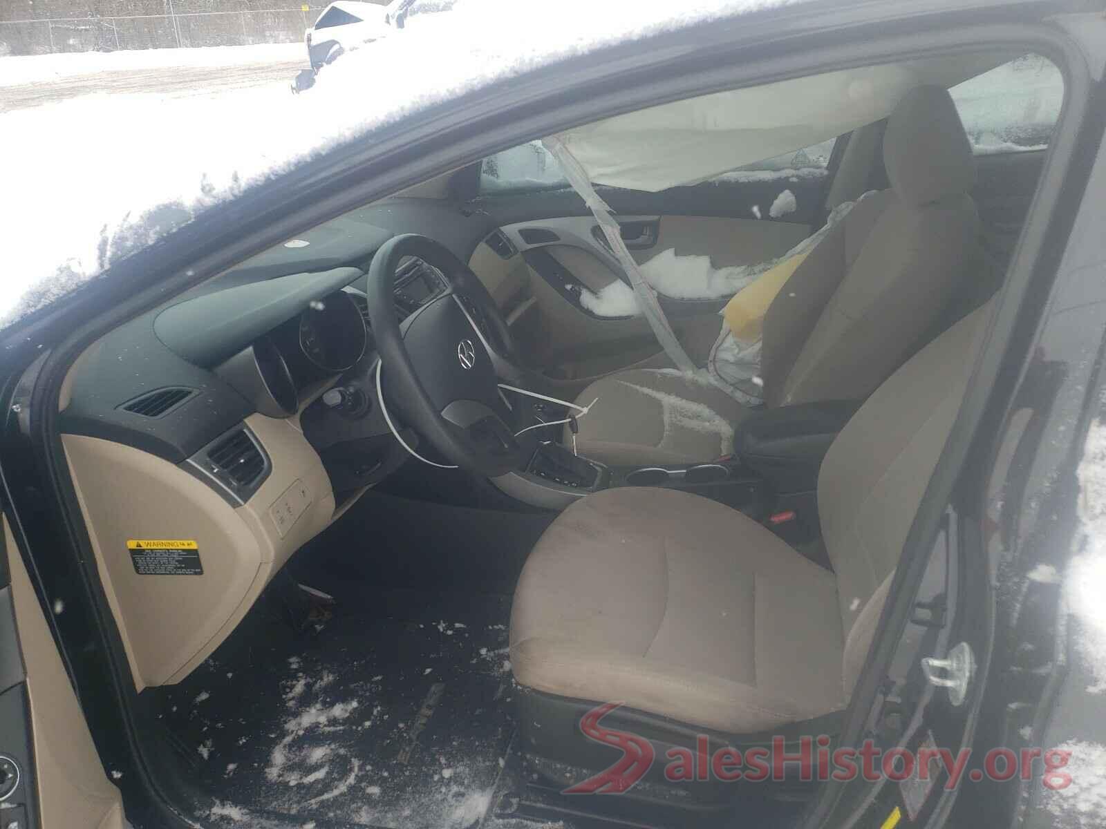 5NPDH4AE3GH663782 2016 HYUNDAI ELANTRA