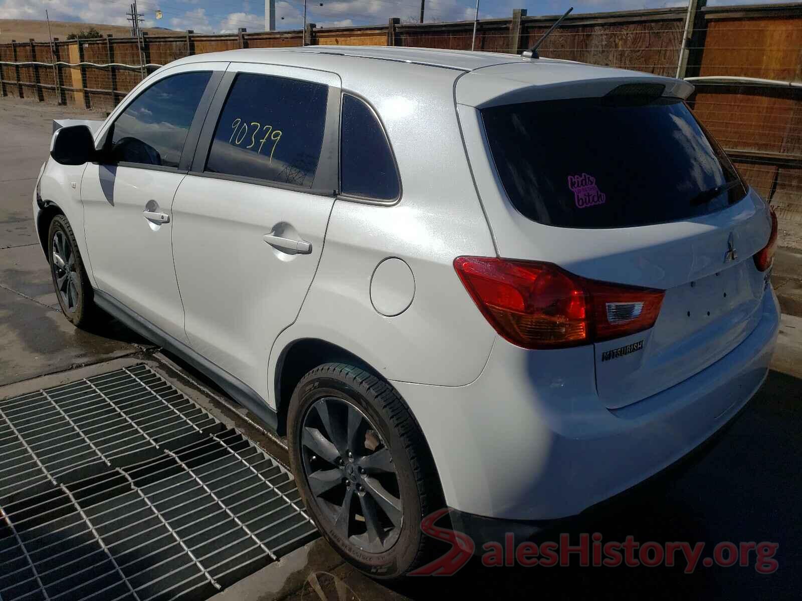 4A4AR3AW4FE045560 2015 MITSUBISHI OUTLANDER