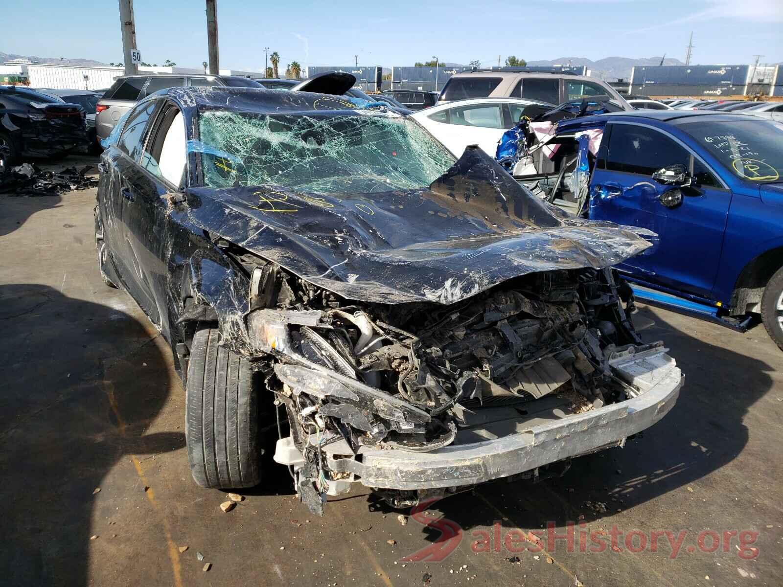 1HGCV1F30KA057853 2019 HONDA ACCORD