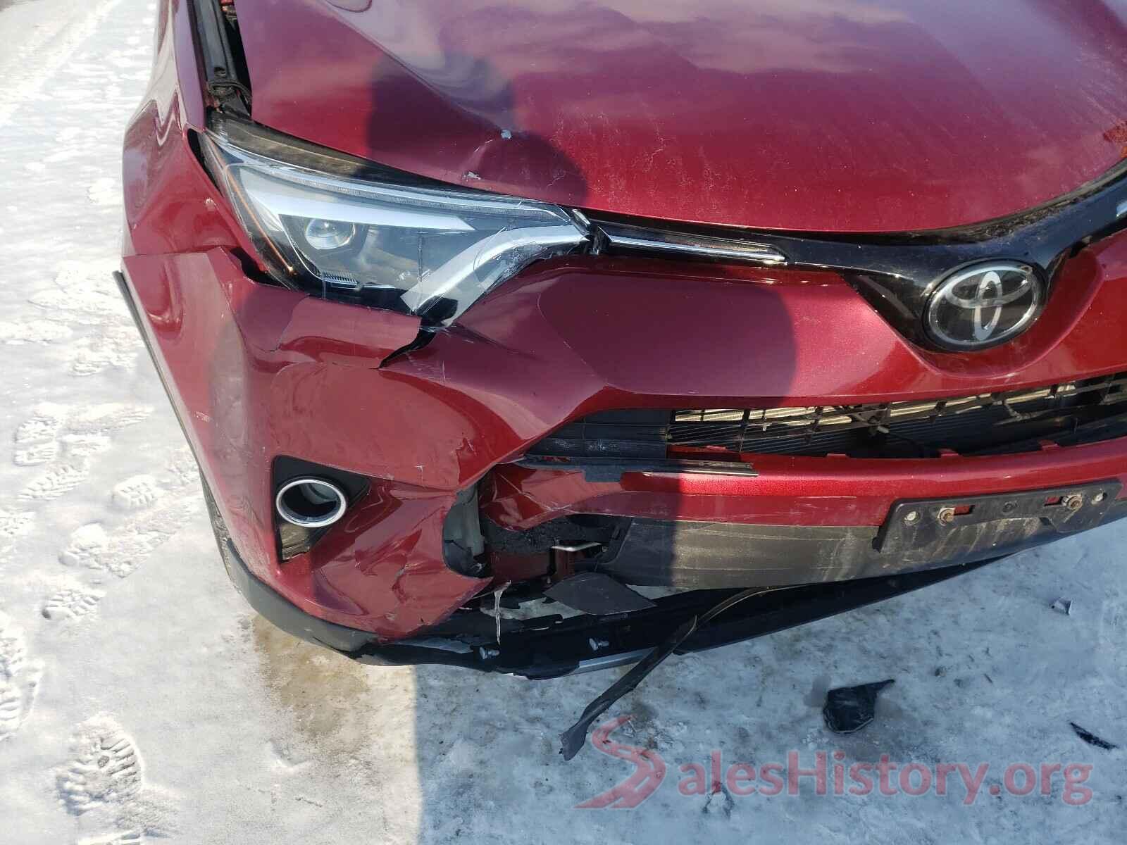 JTMDFREV6JD241354 2018 TOYOTA RAV4