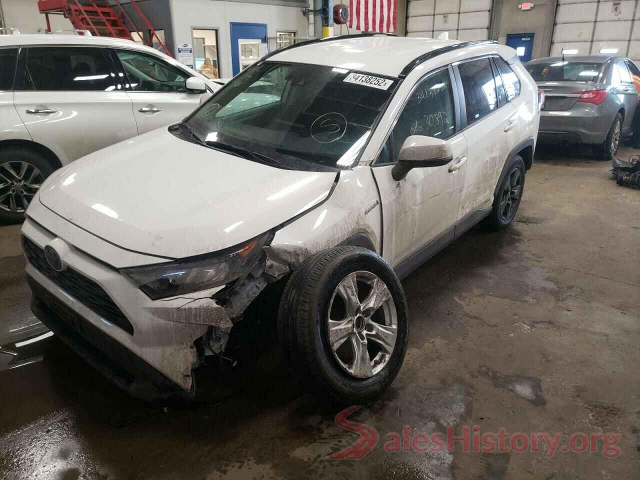 2T3MWRFV0KW031738 2019 TOYOTA RAV4