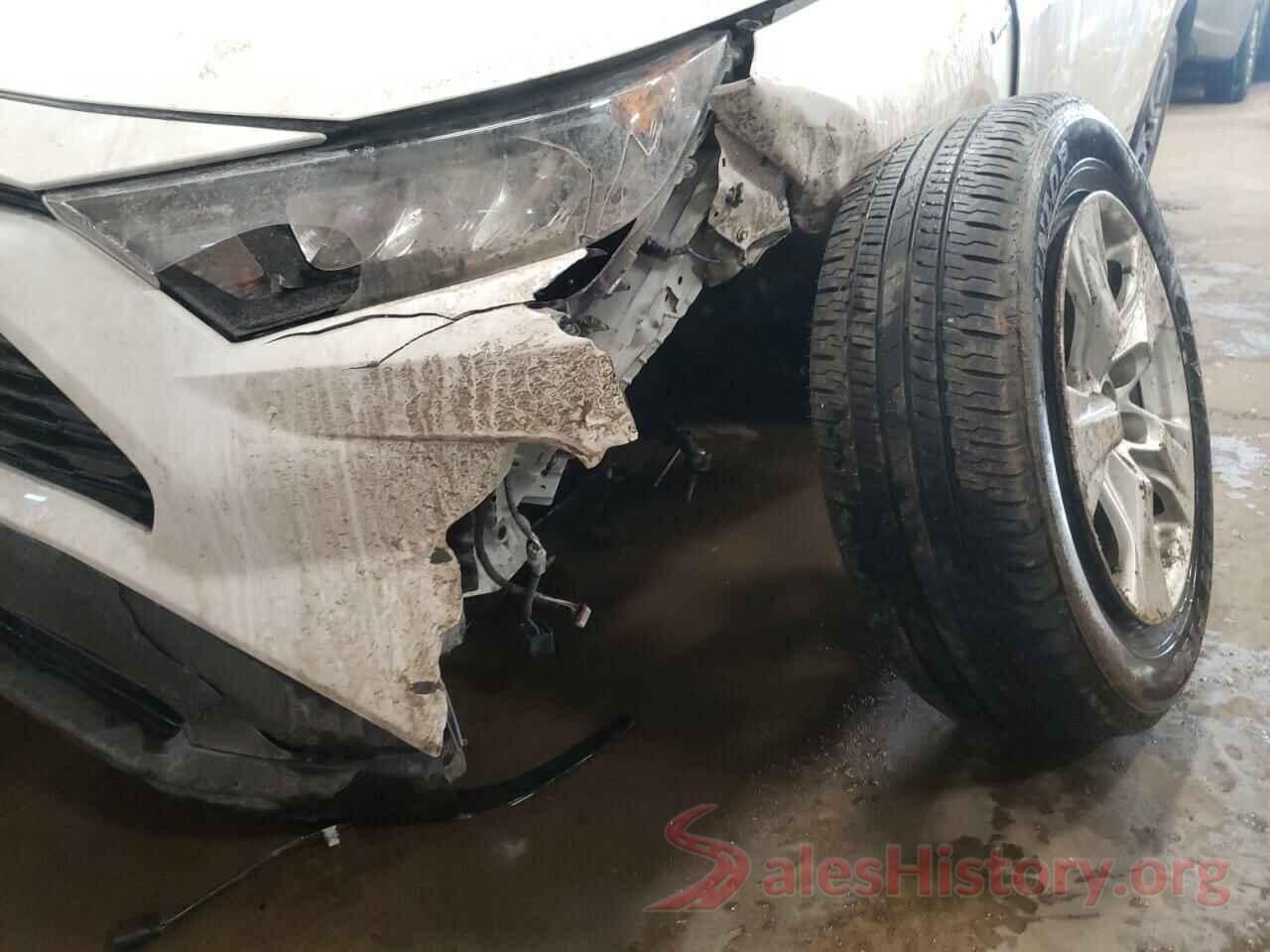 2T3MWRFV0KW031738 2019 TOYOTA RAV4