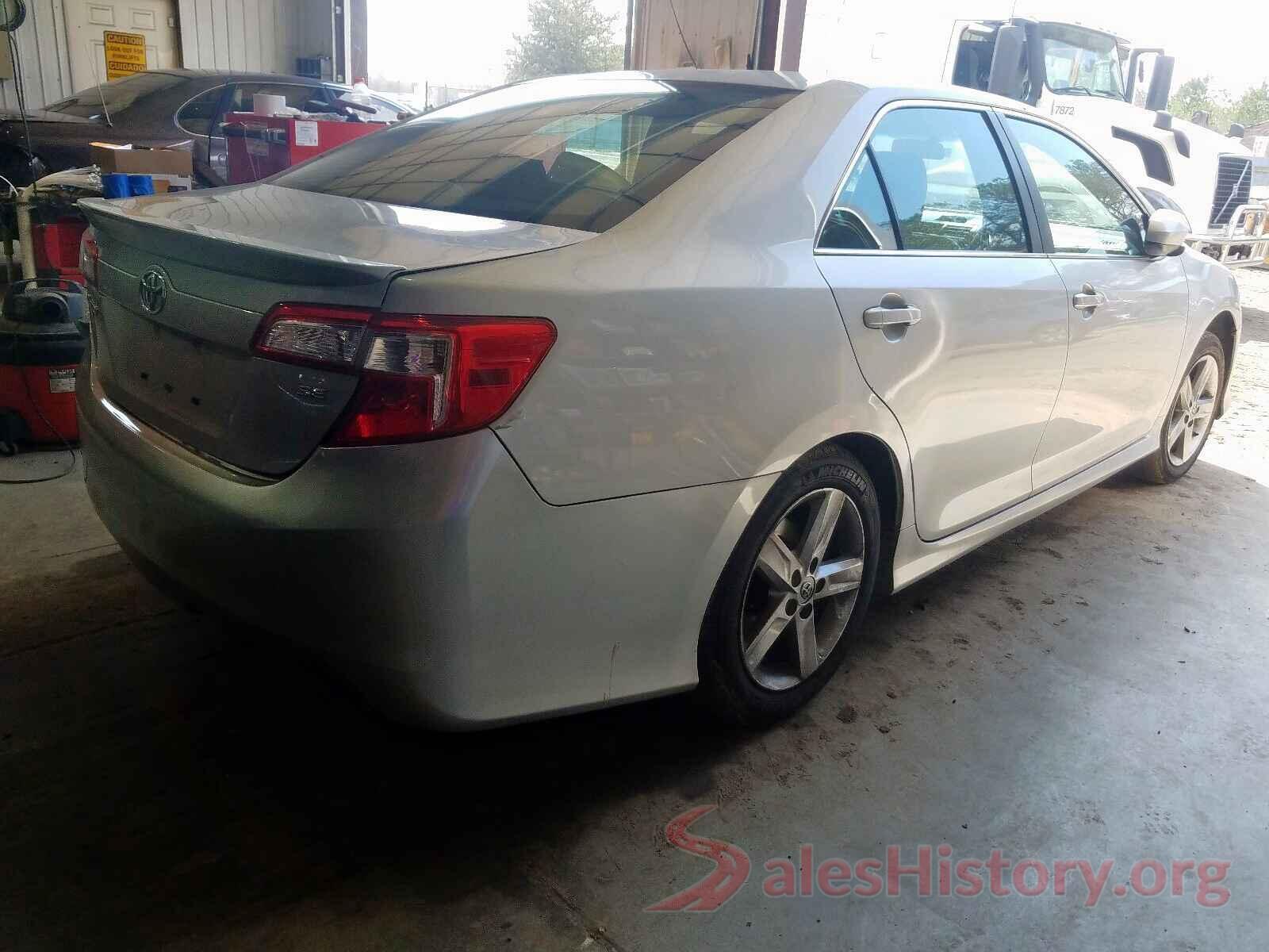 4T1BF1FK3EU372384 2014 TOYOTA CAMRY