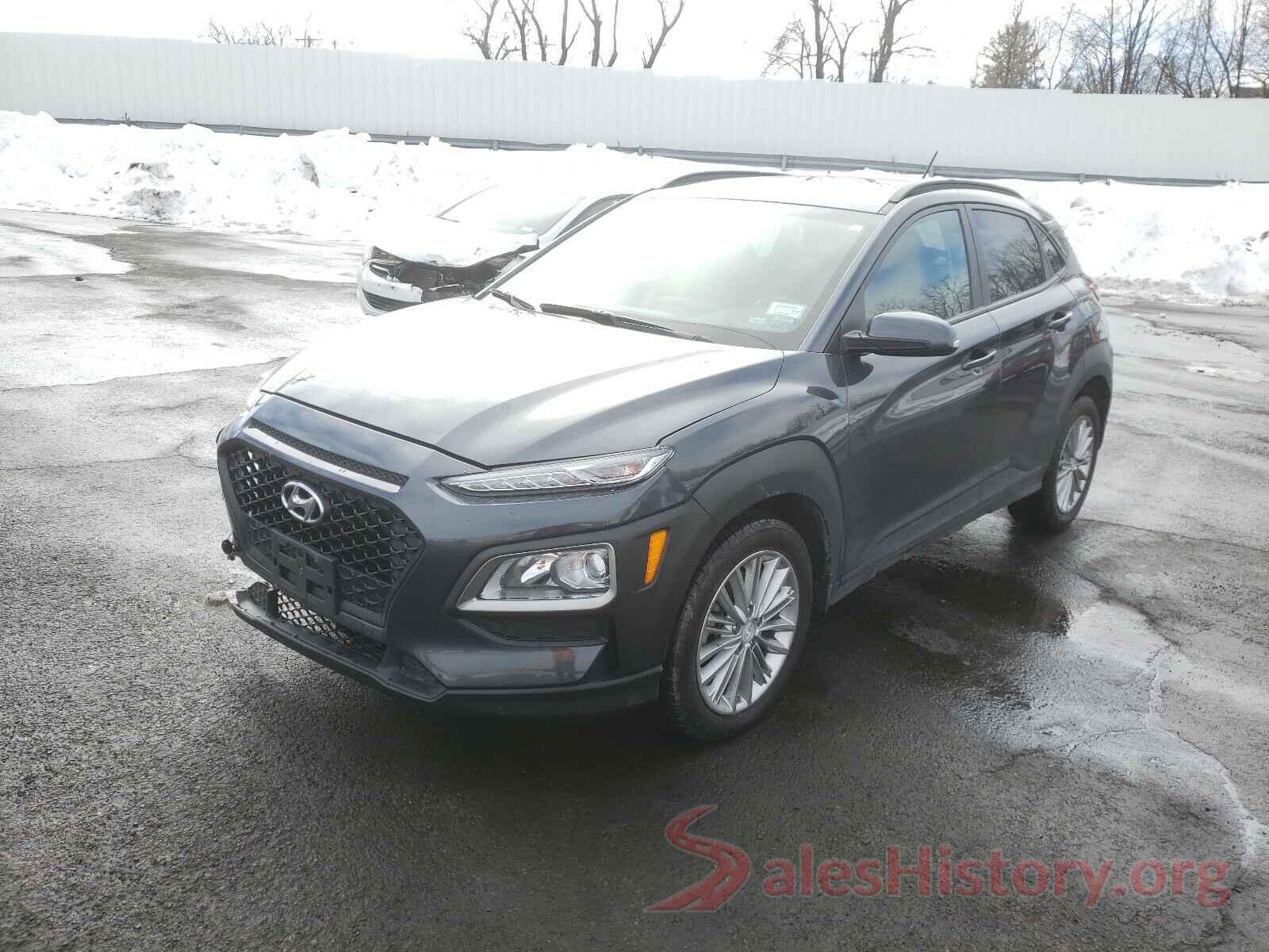 KM8K2CAA5JU184613 2018 HYUNDAI KONA