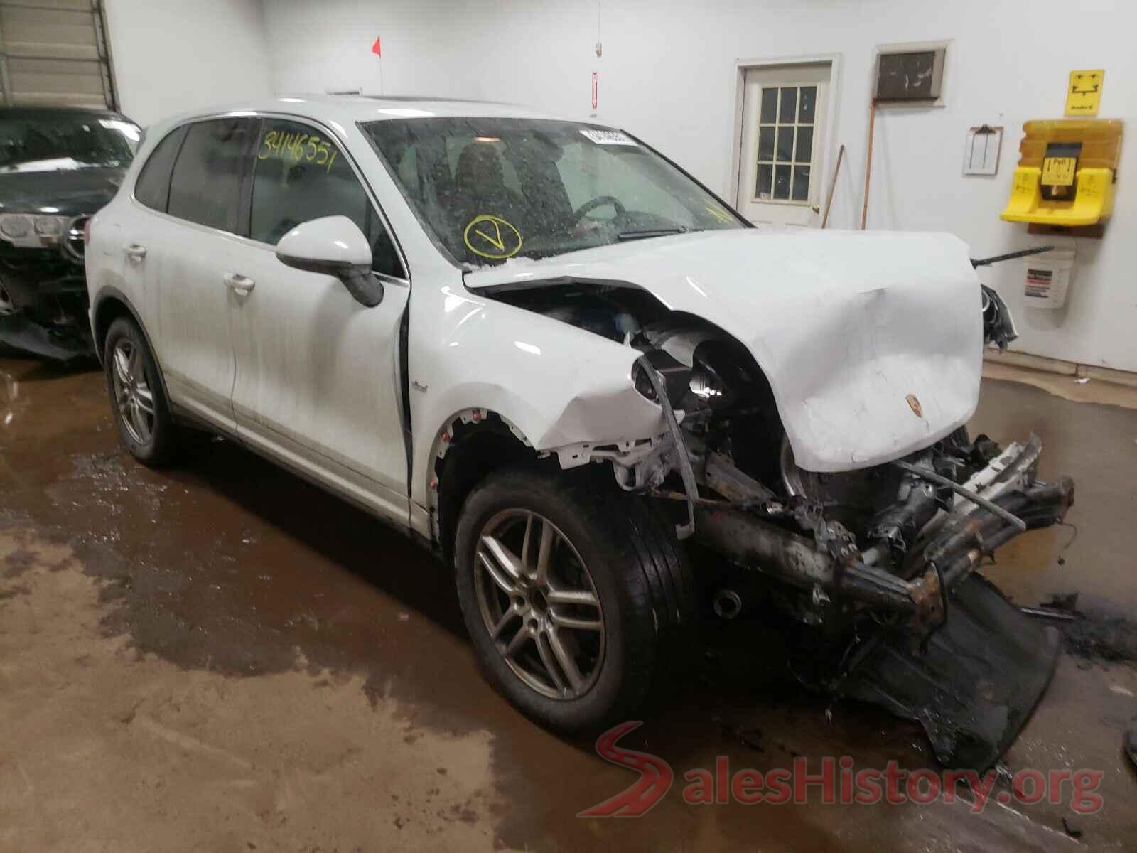 WP1AF2A25FLA31068 2015 PORSCHE CAYENNE