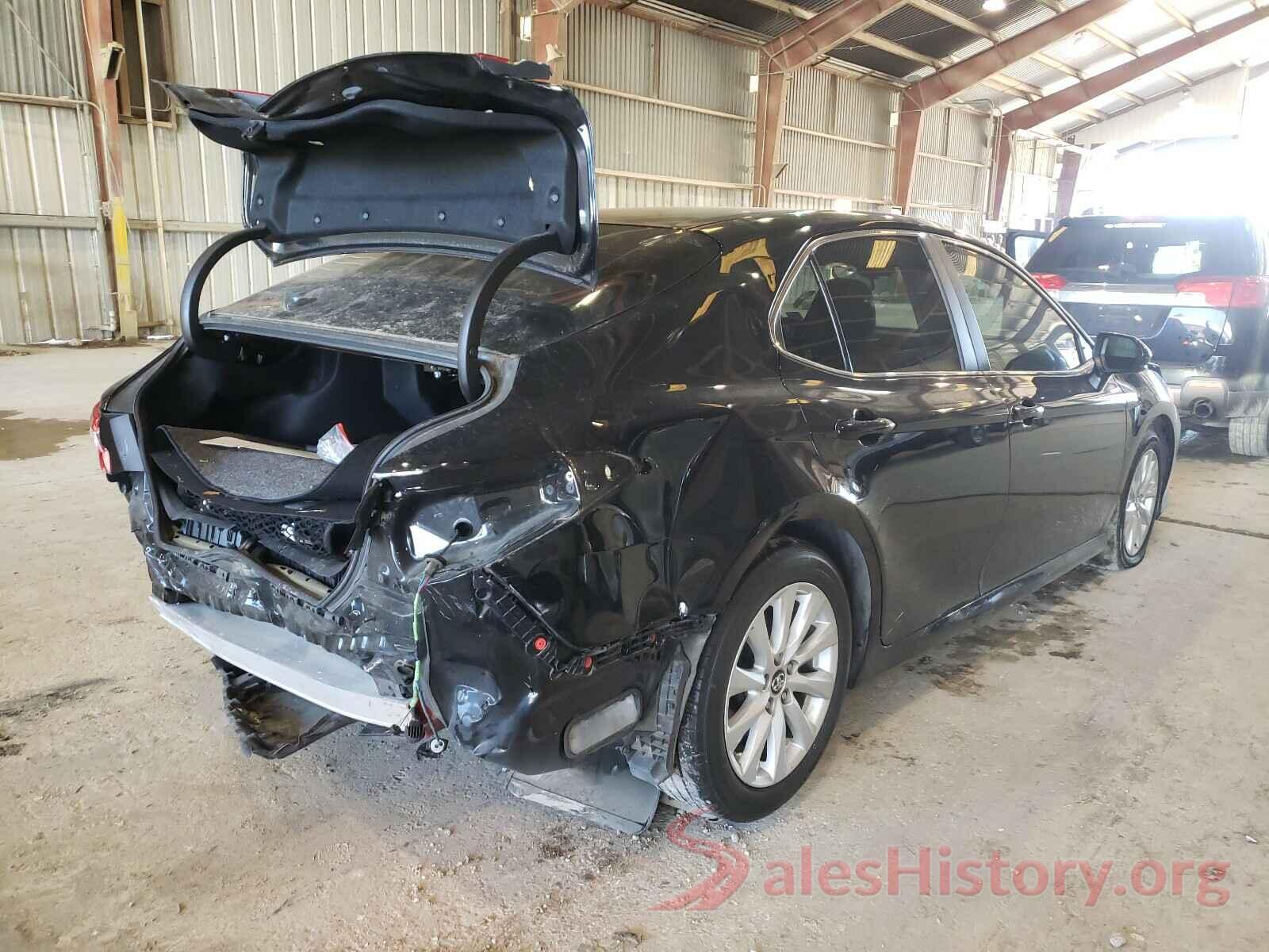 4T1B11HK6JU640415 2018 TOYOTA CAMRY