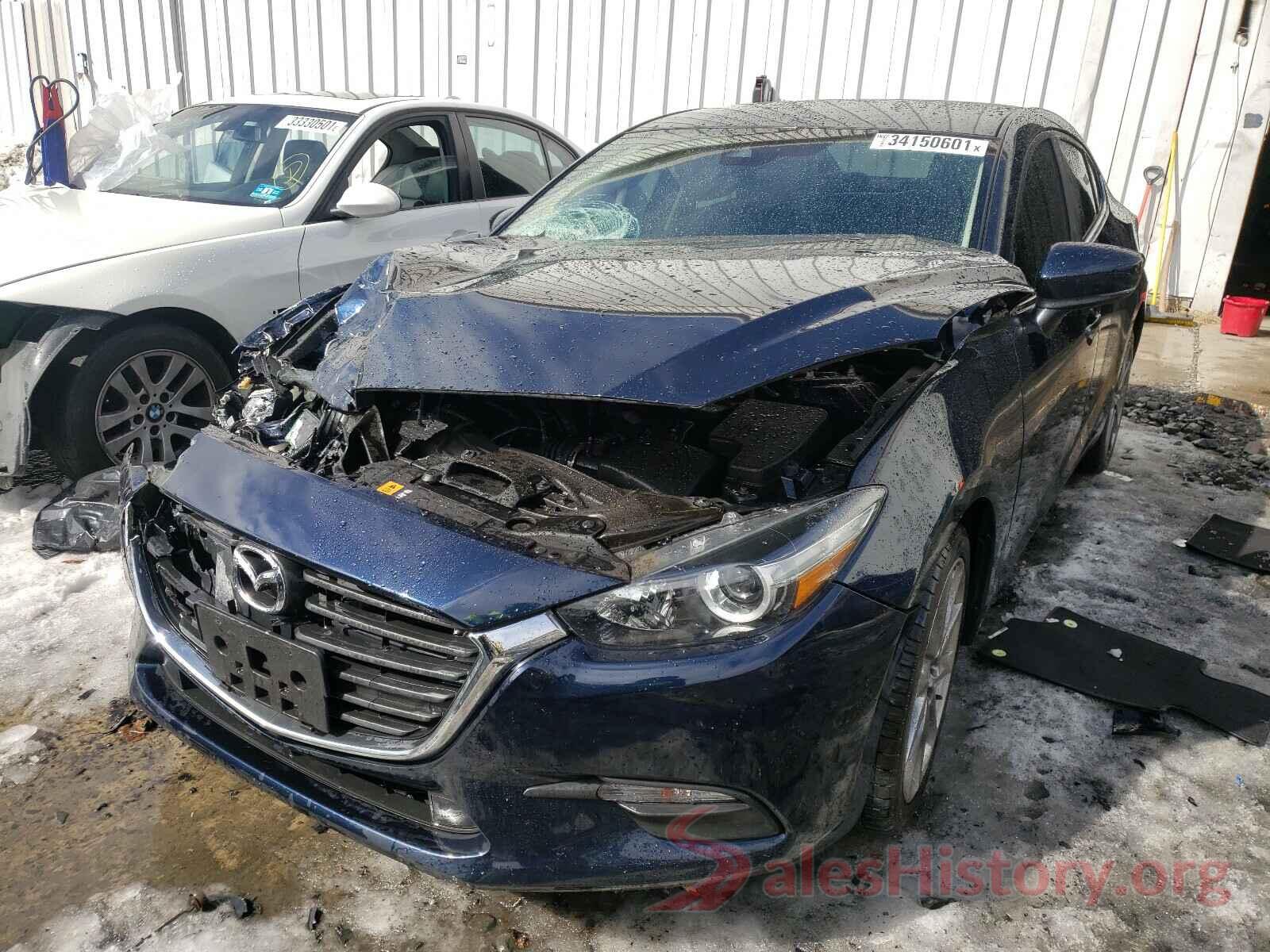 3MZBN1V32JM173842 2018 MAZDA 3