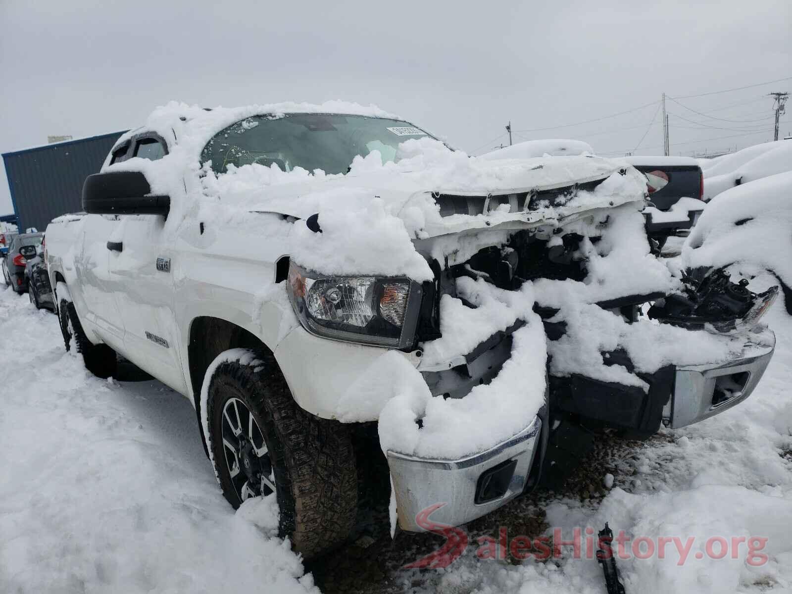 5TFUY5F12JX688860 2018 TOYOTA TUNDRA