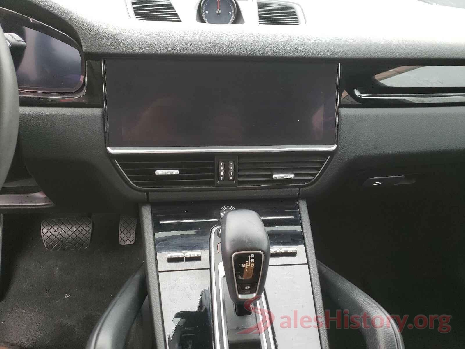 WP1AA2AY6KDA08115 2019 PORSCHE CAYENNE